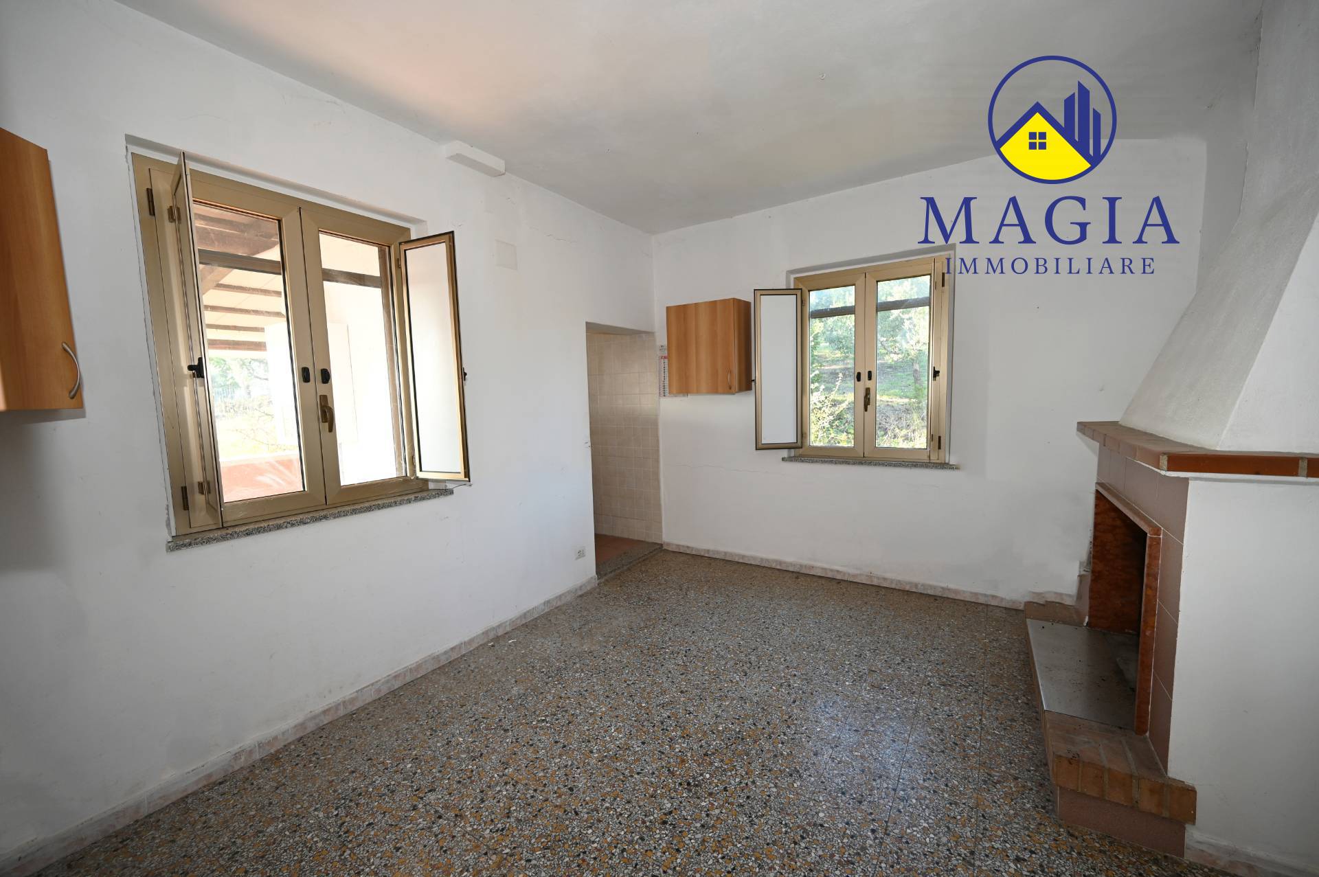 Rustico/Casale in vendita a Spinetoli