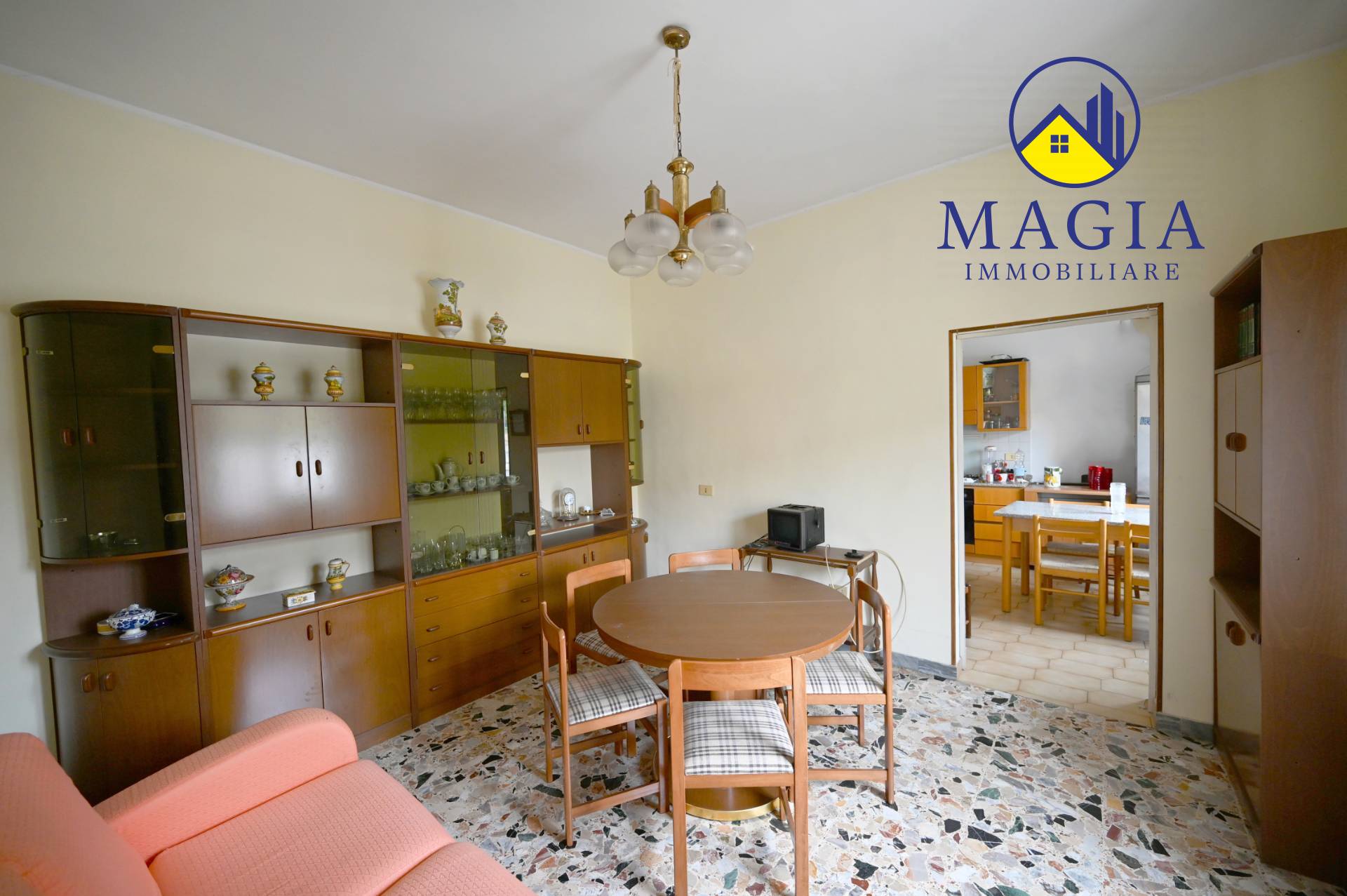 Casa singola in vendita a Nereto