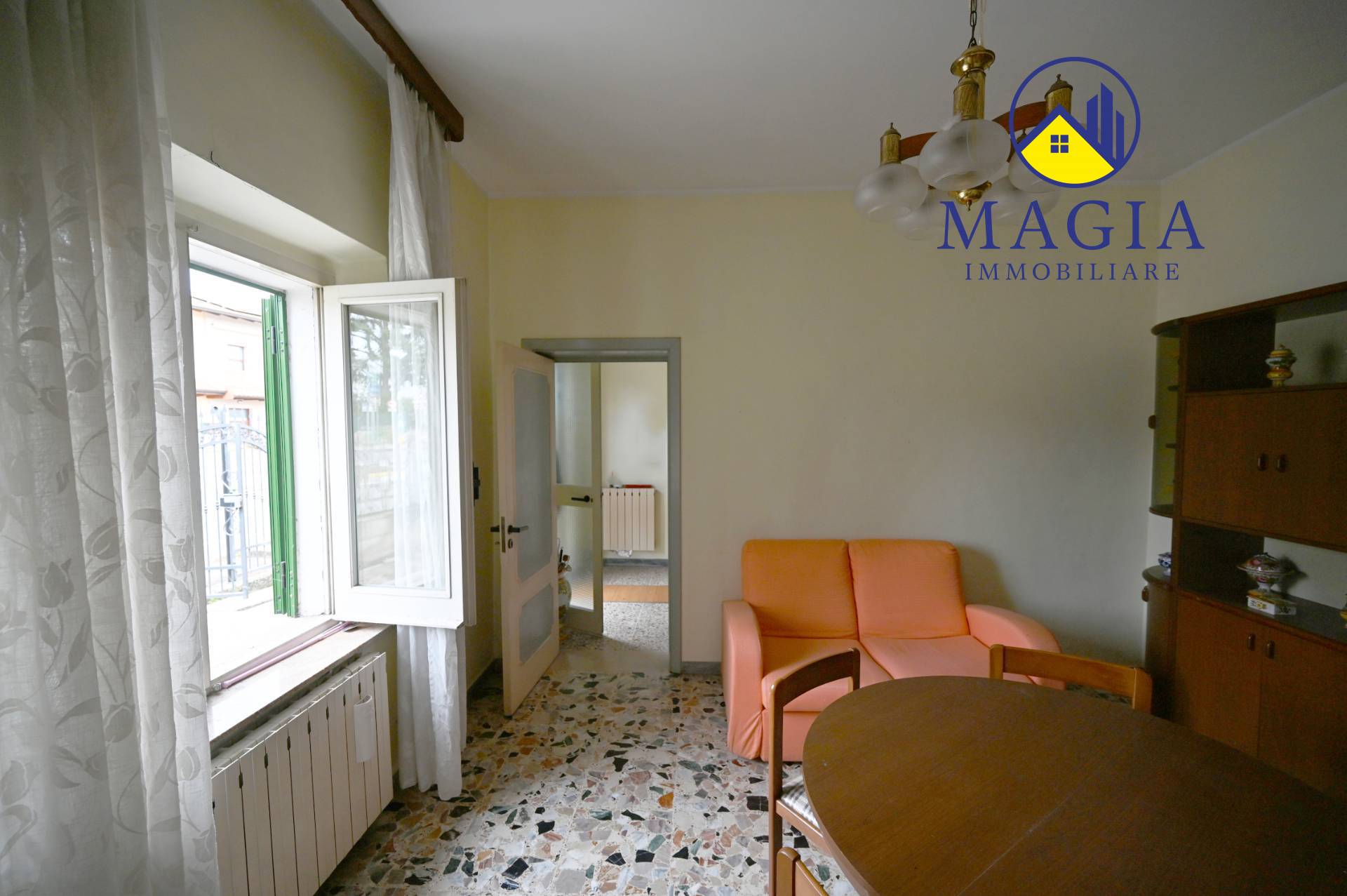 Casa singola in vendita a Nereto