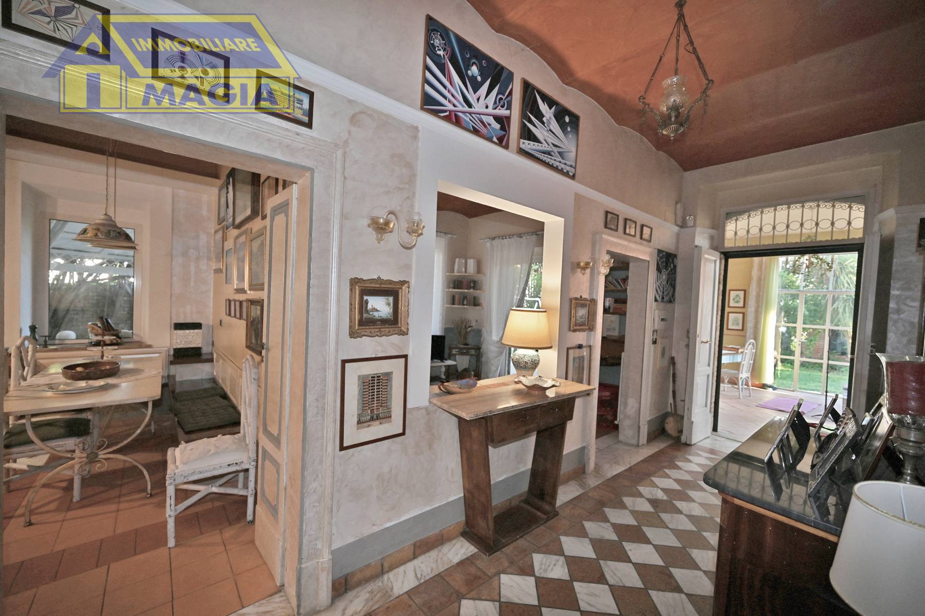 Villa in vendita a Colli del Tronto