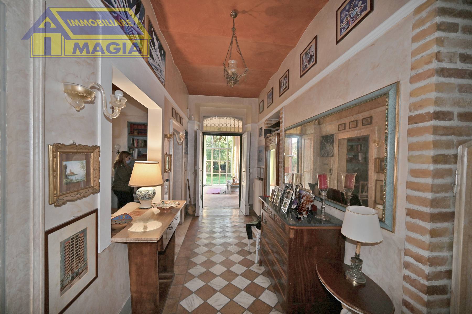 Villa in vendita a Colli del Tronto