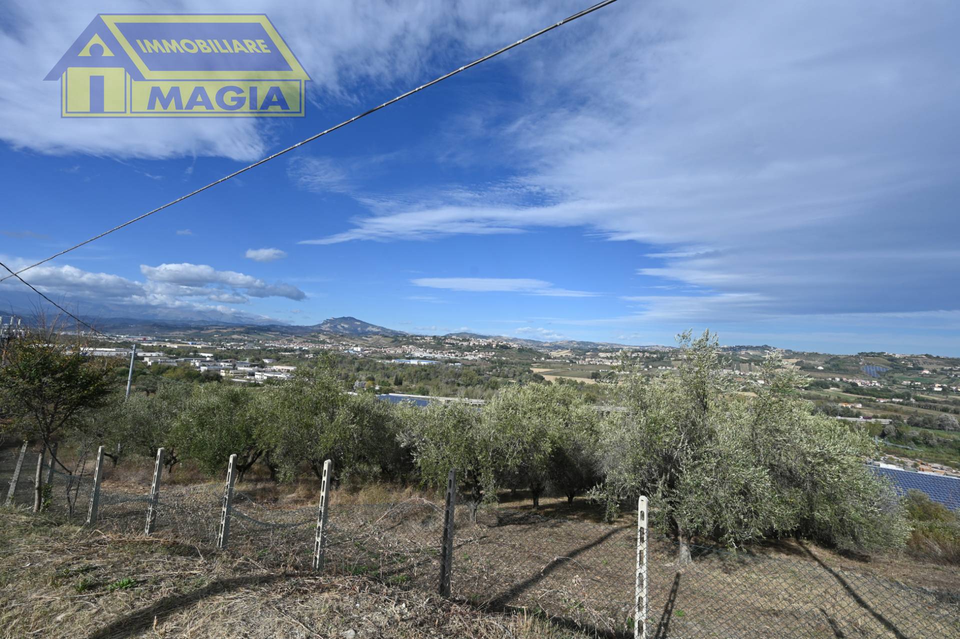 Rustico/Casale in vendita a Ancarano