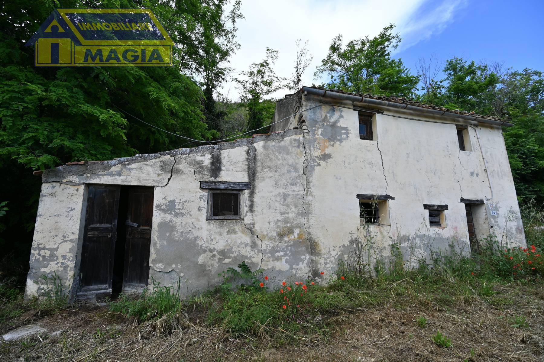 Rustico/Casale in vendita a Montefiore dell'Aso