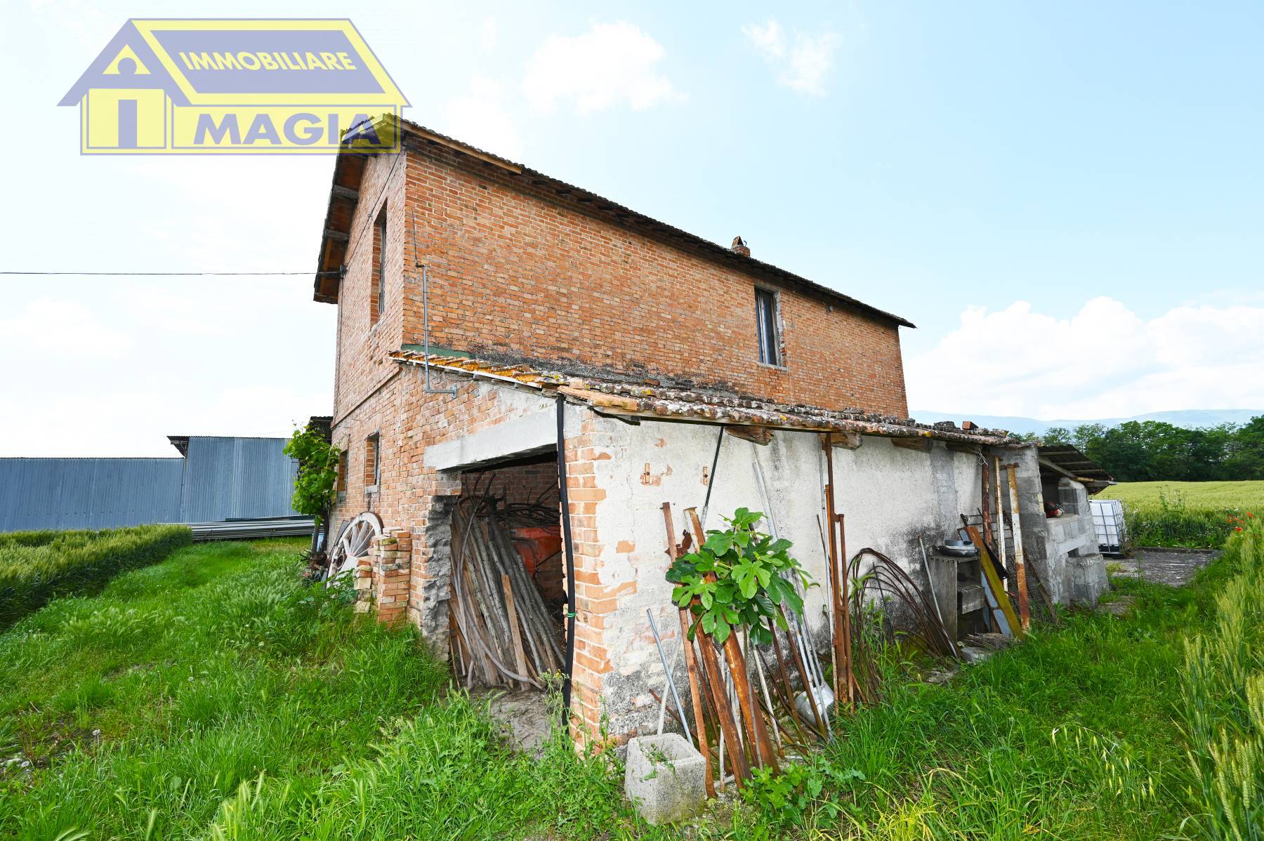 Rustico/Casale in vendita a Maltignano