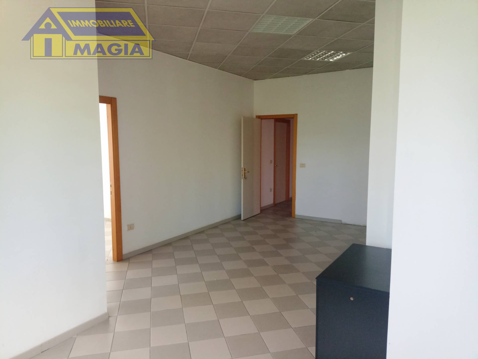 Studio/Ufficio in affitto a Ancarano