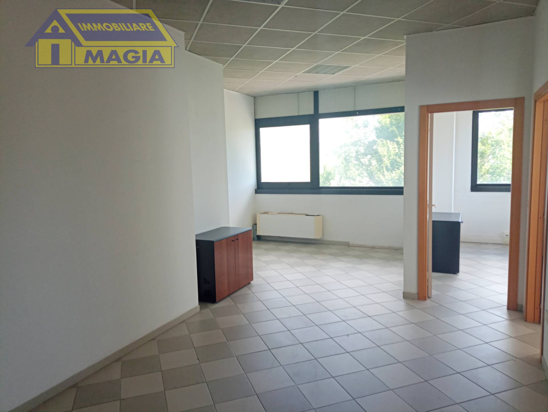 Studio/Ufficio in affitto a Ancarano
