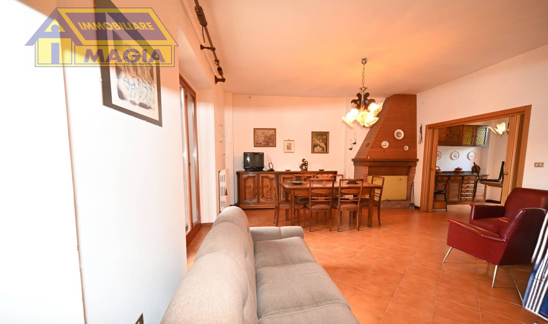 Casa singola in vendita a Castorano, Rocchetta