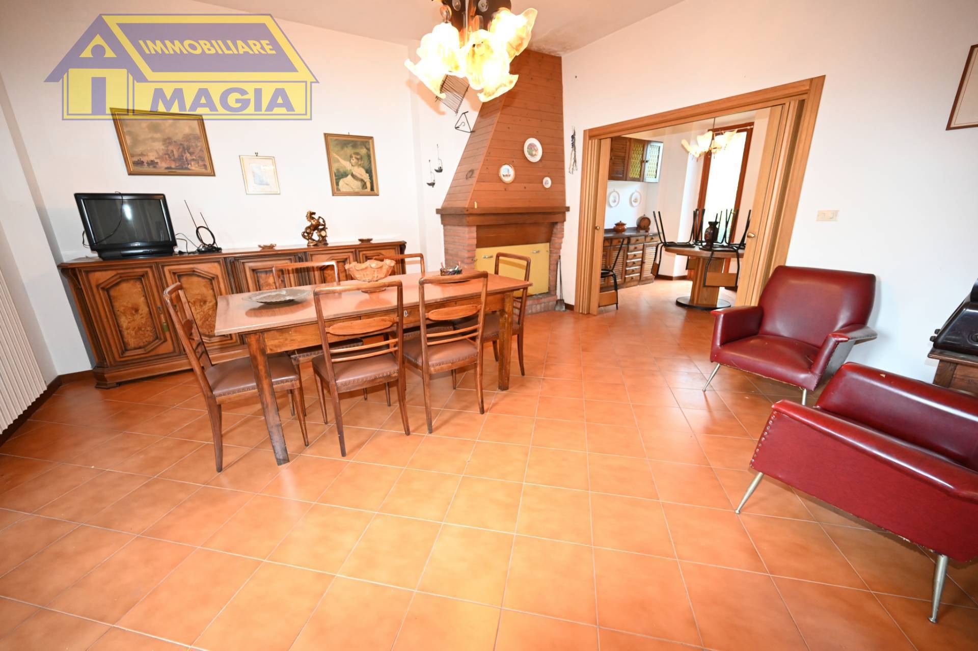 Casa singola in vendita a Castorano, Rocchetta