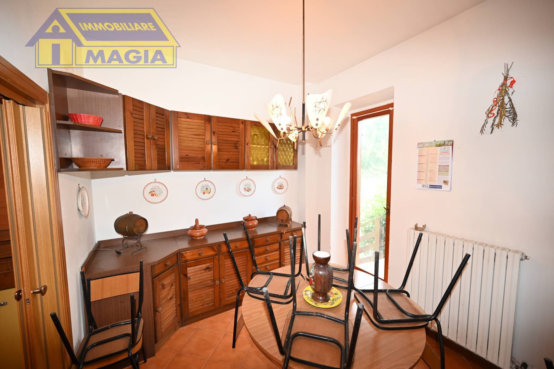 Casa singola in vendita a Castorano, Rocchetta