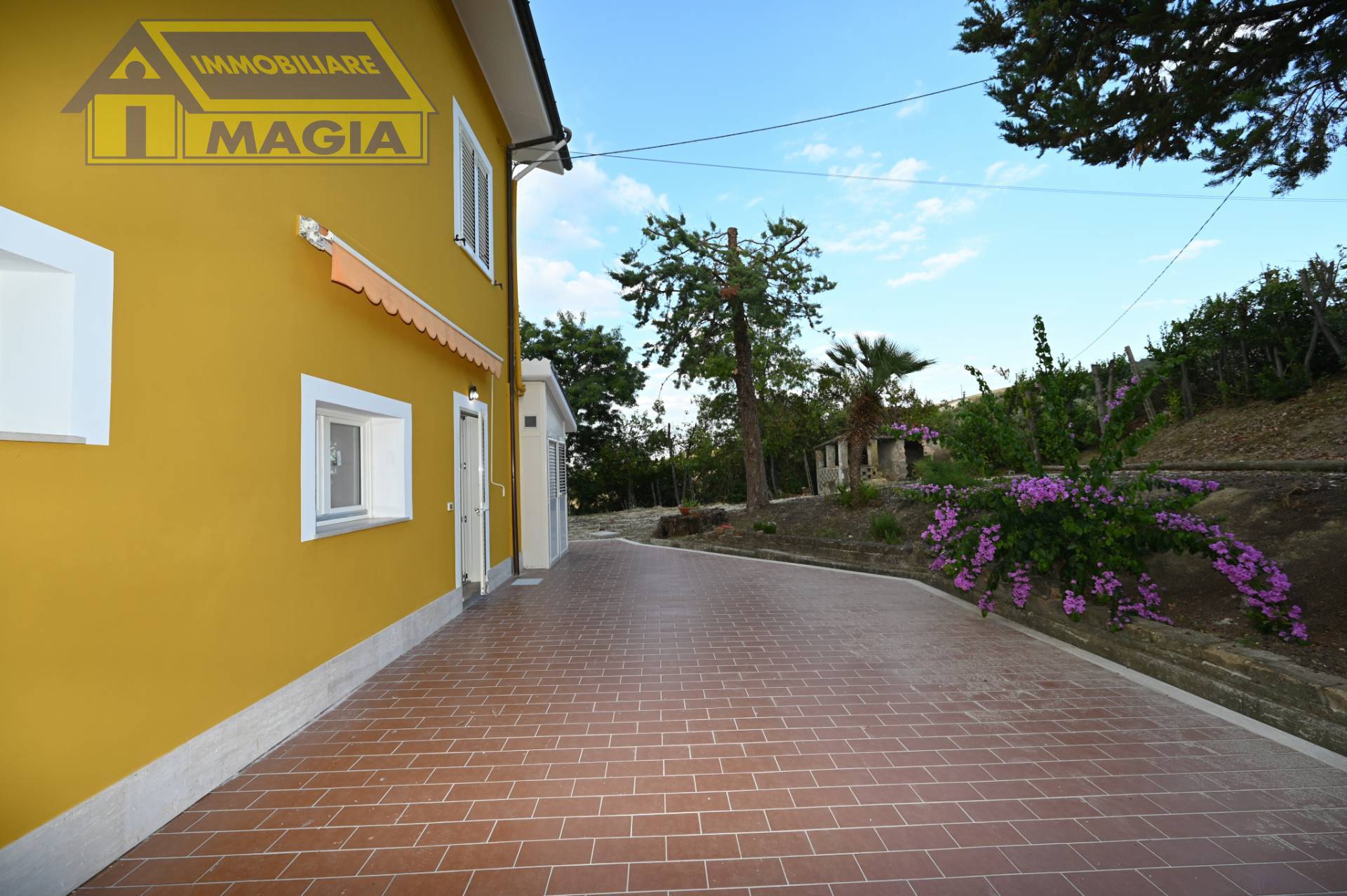 Casa Indipendente in vendita a Maltignano, Caselle