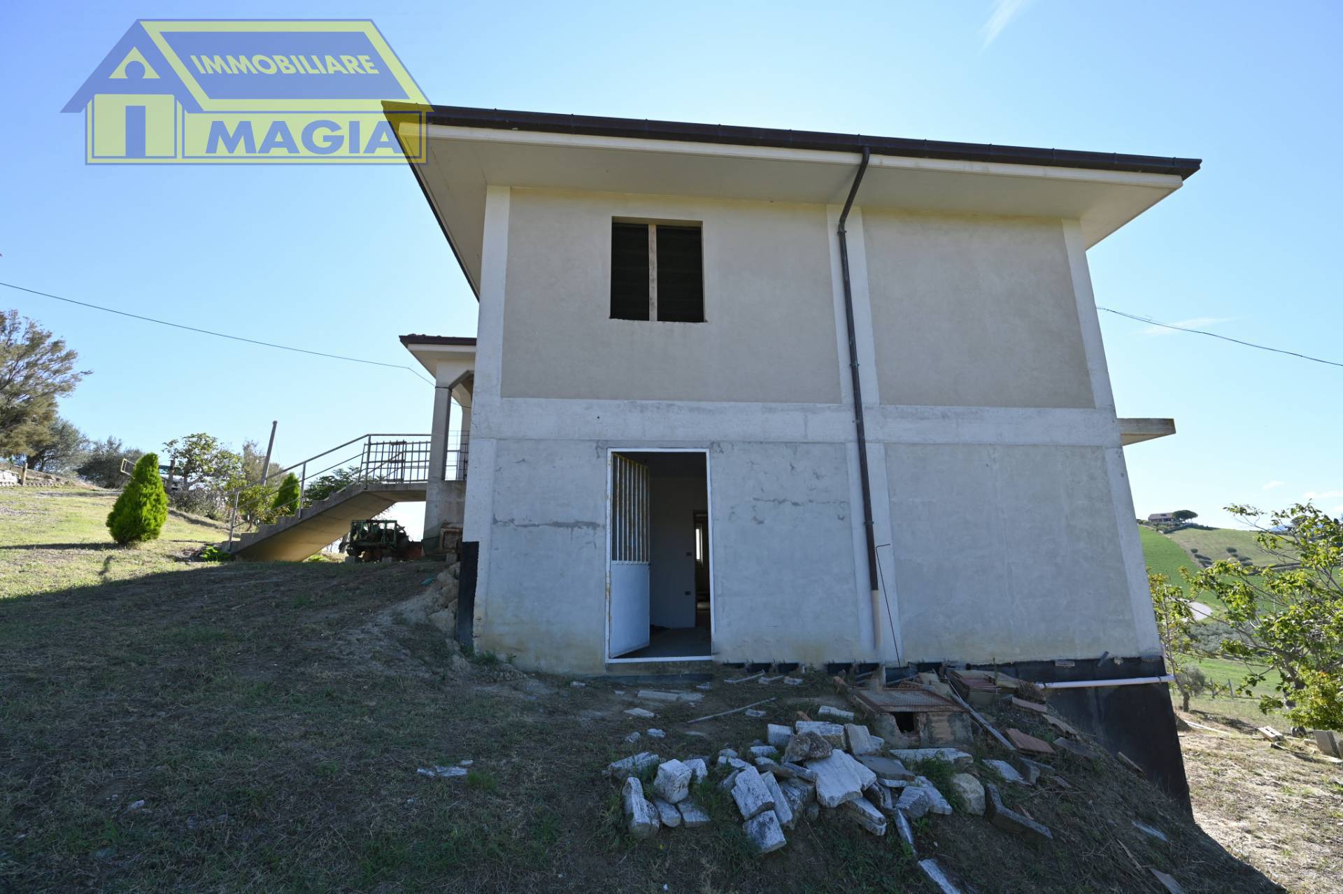 Rustico/Casale in vendita a Ascoli Piceno, Poggio di Bretta