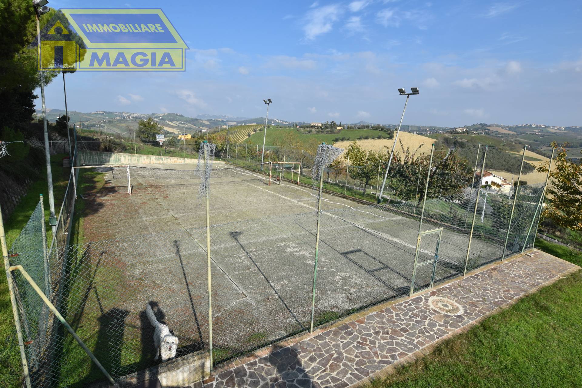 Villa in vendita a Acquaviva Picena, Forola