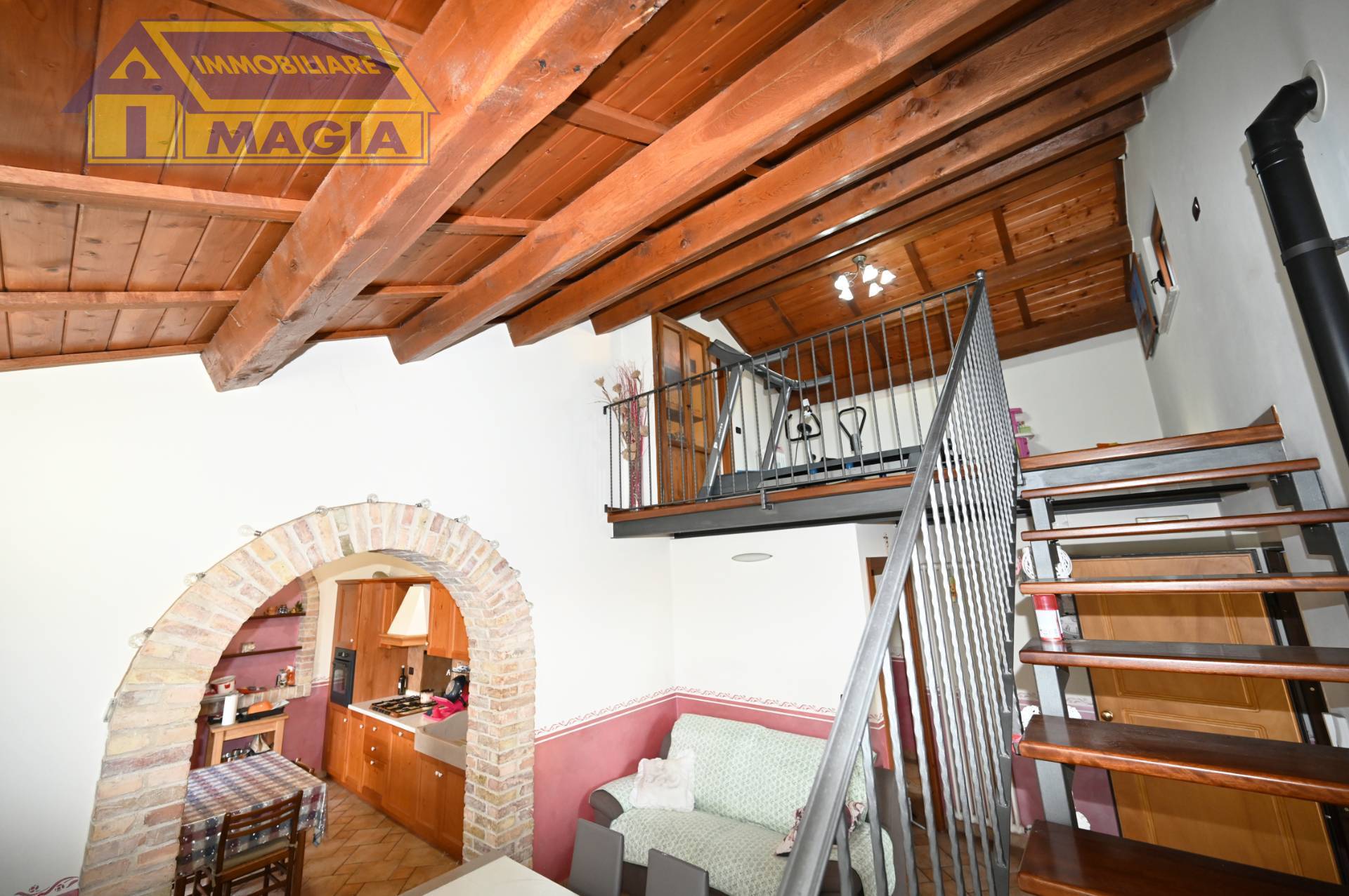 Villa in vendita a Appignano del Tronto