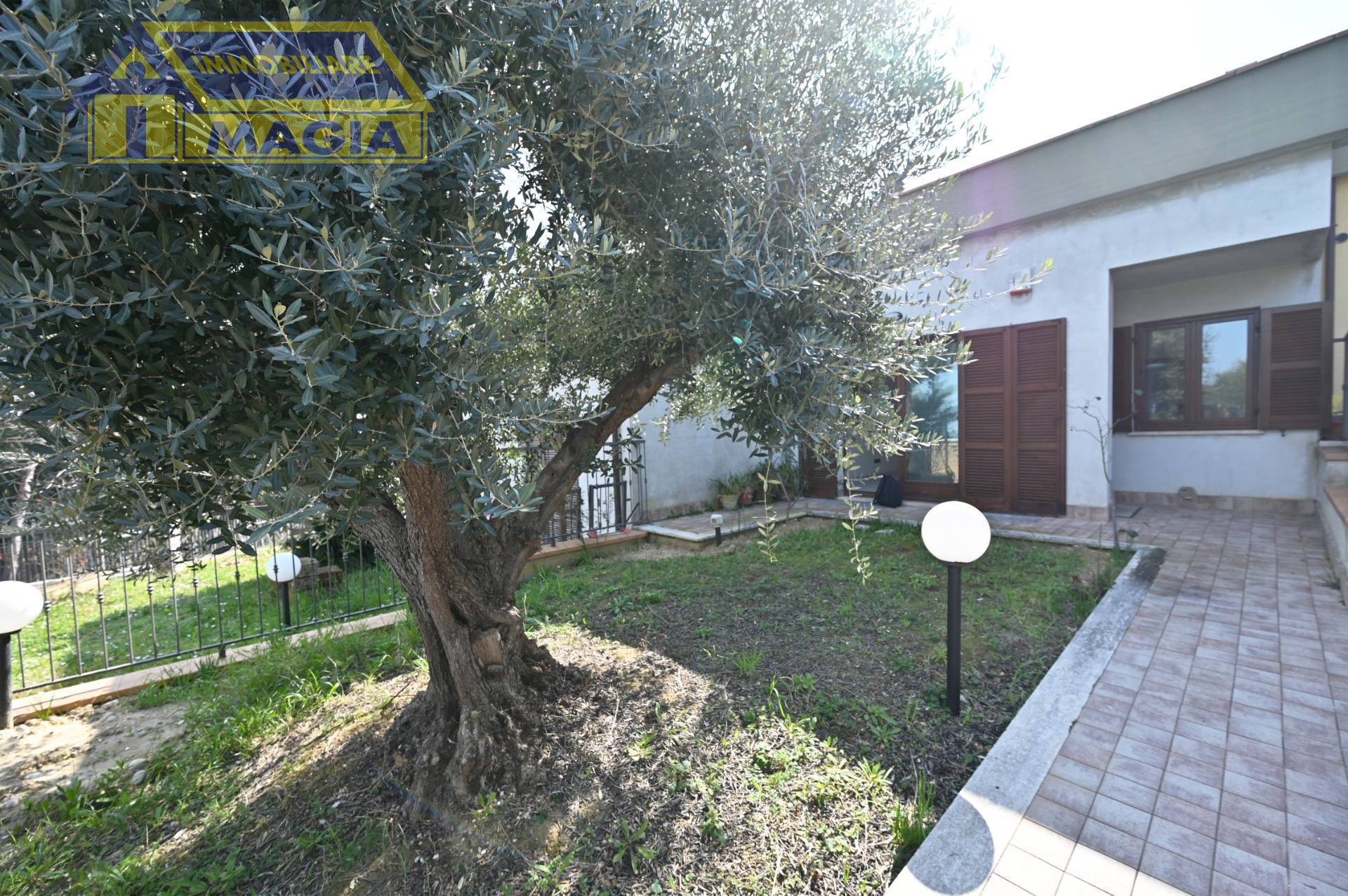 Villa a schiera in vendita a San Benedetto del Tronto, Residenziale (Al di Sopra della SS 16)
