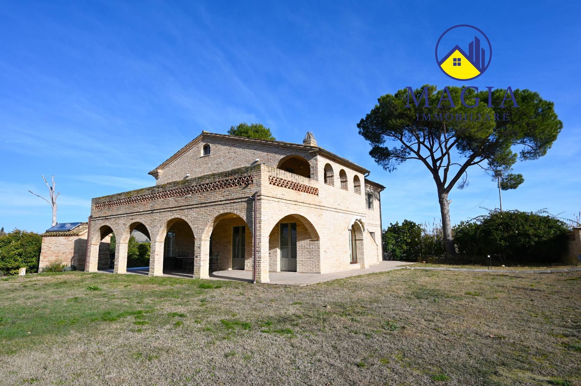 Villa in vendita a Offida