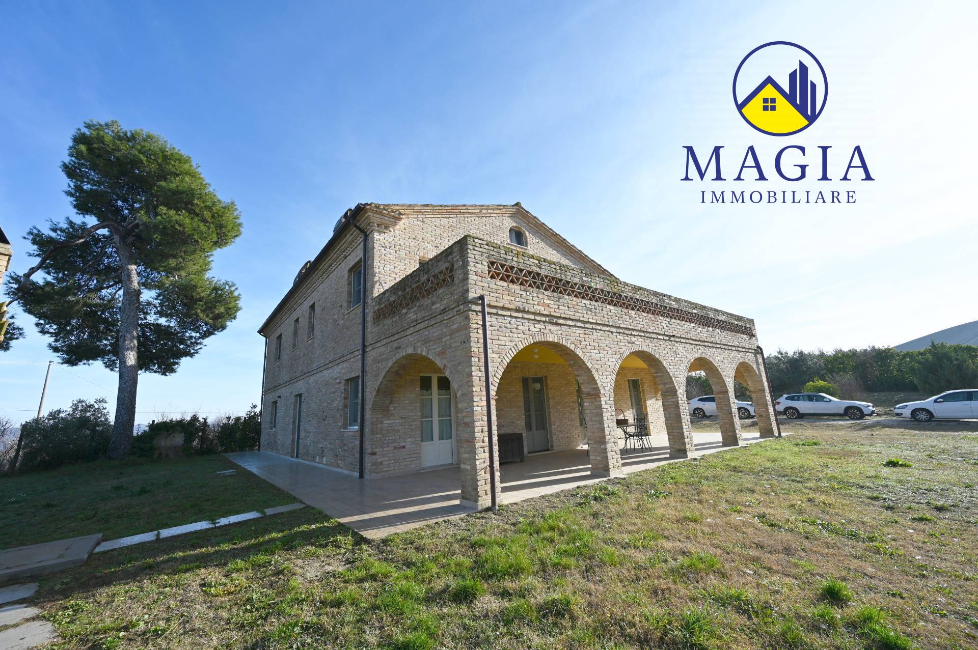 Villa in vendita a Offida