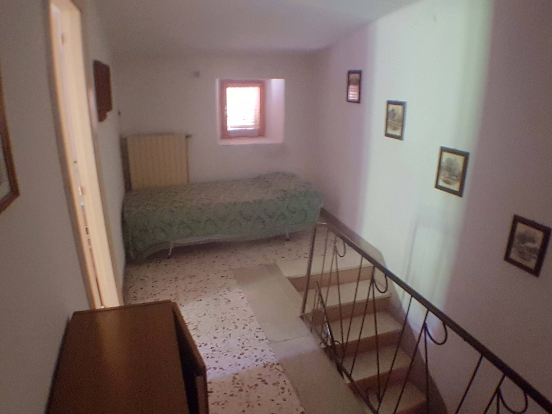 Casa Indipendente in vendita a Cantiano, Chiaserna