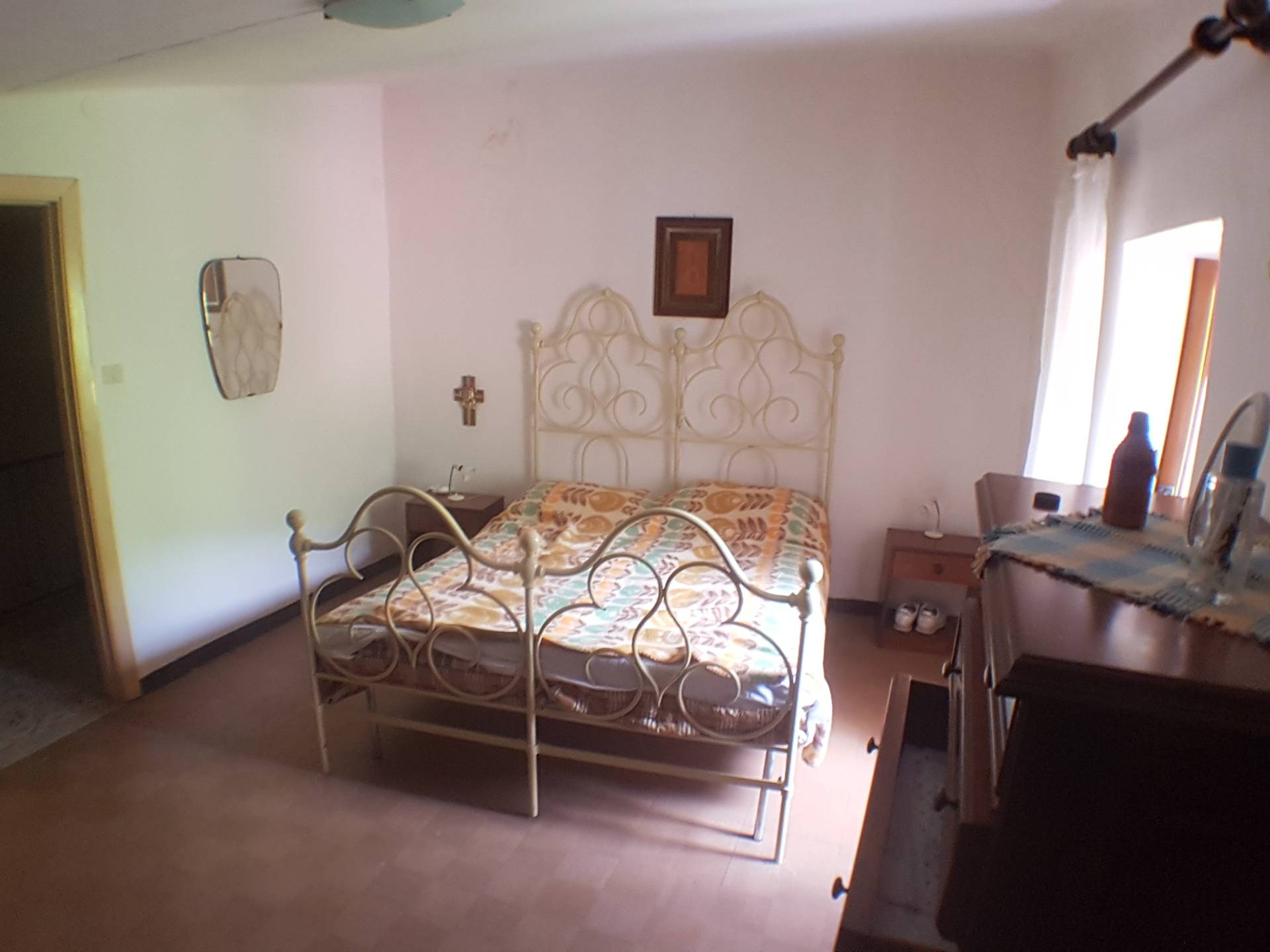 Casa Indipendente in vendita a Cantiano, Chiaserna