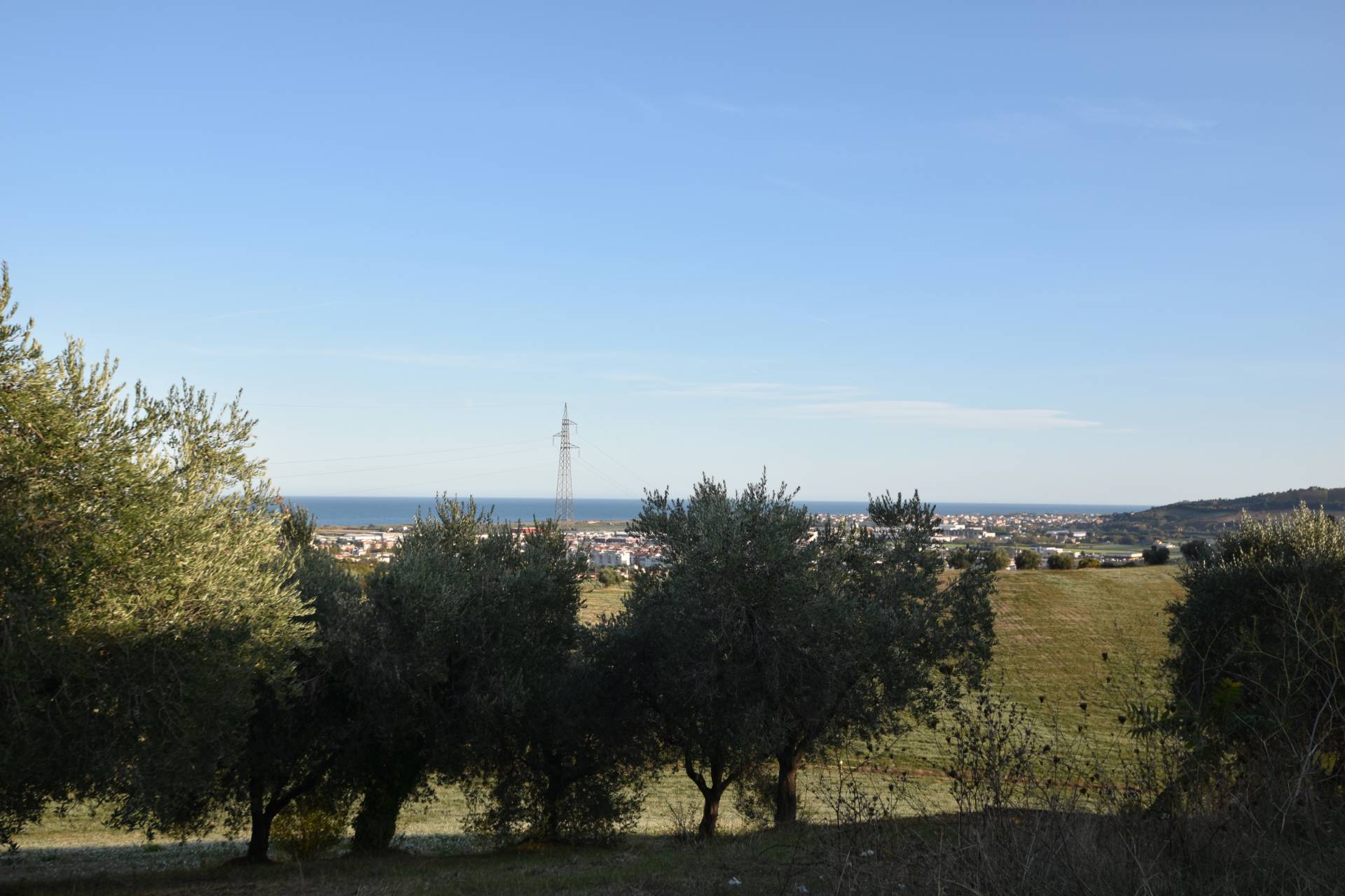 Rustico/Casale in vendita a San Benedetto del Tronto, Porto d'Ascoli