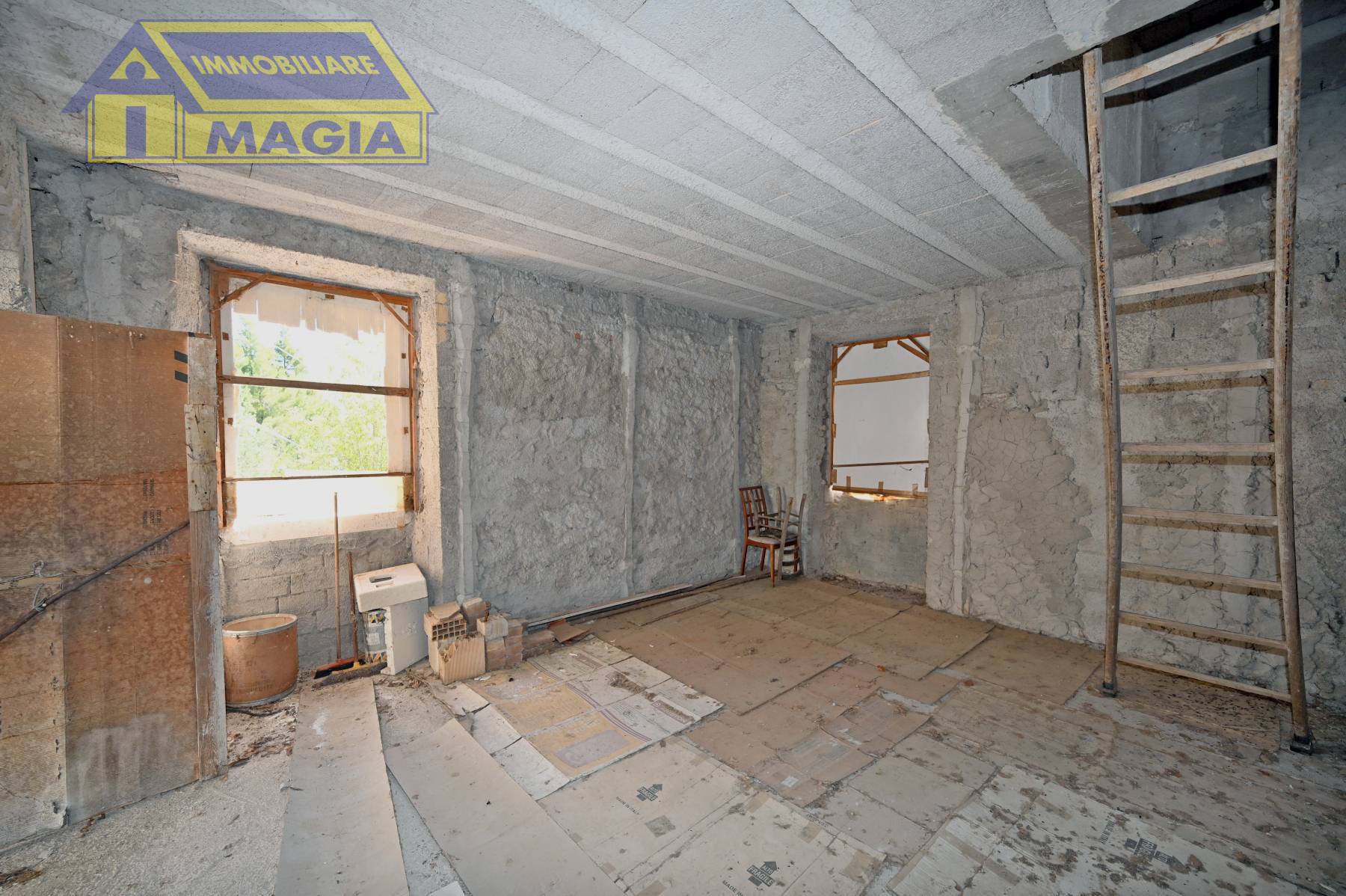 Casa Indipendente in vendita a Ascoli Piceno, Rosara