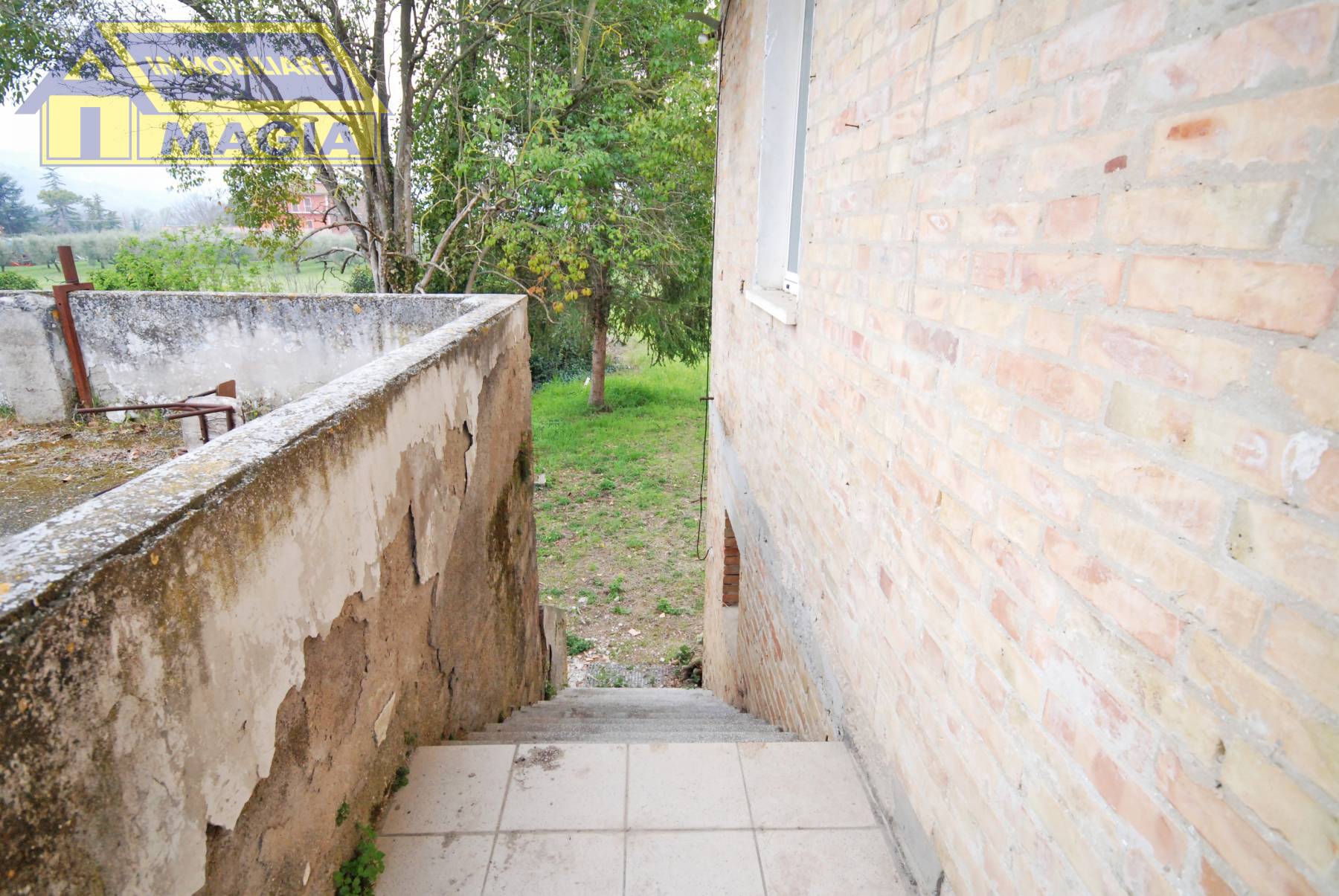 Rustico/Casale in vendita a Spinetoli, Pagliare