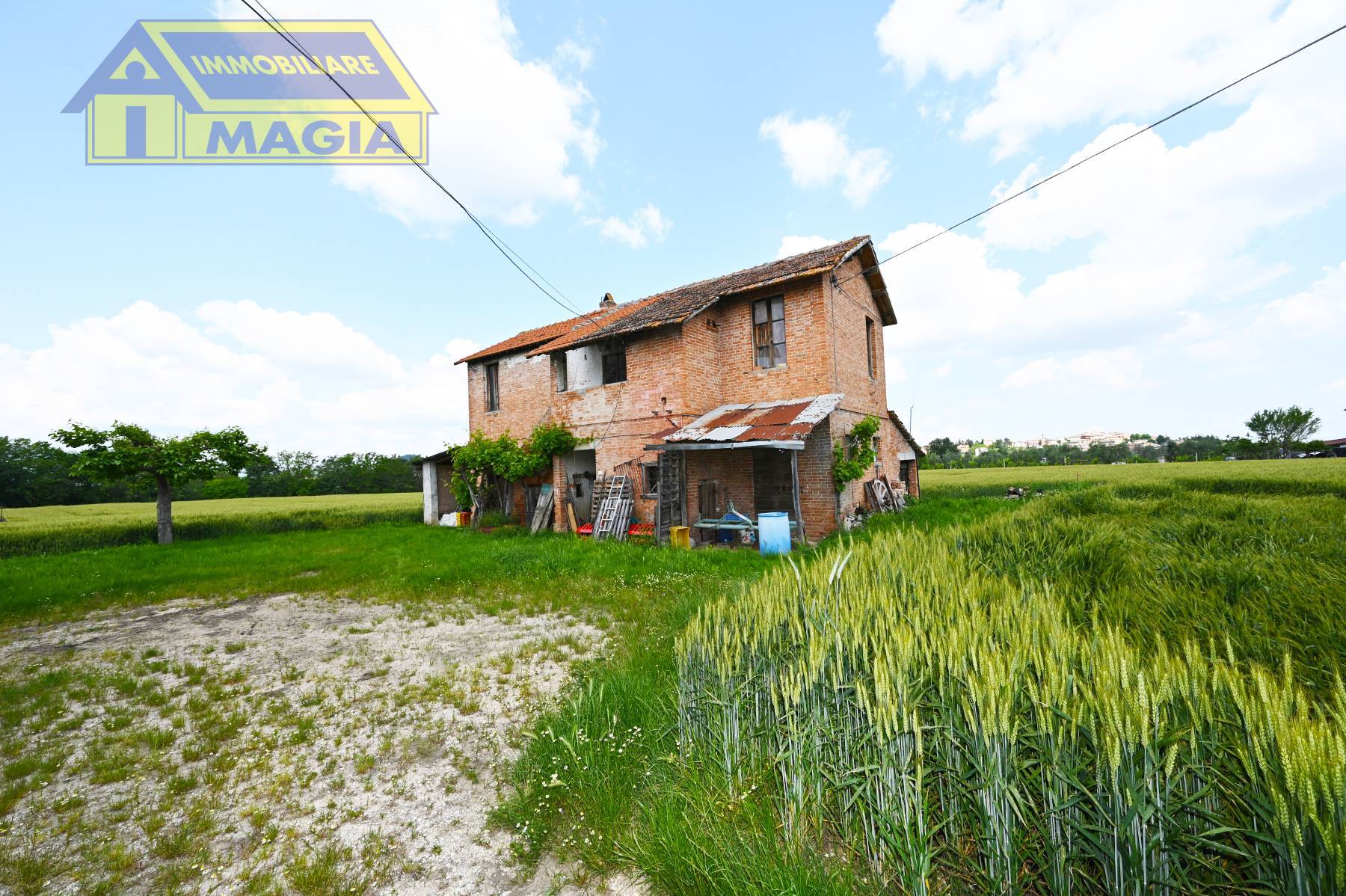 Rustico/Casale in vendita a Maltignano