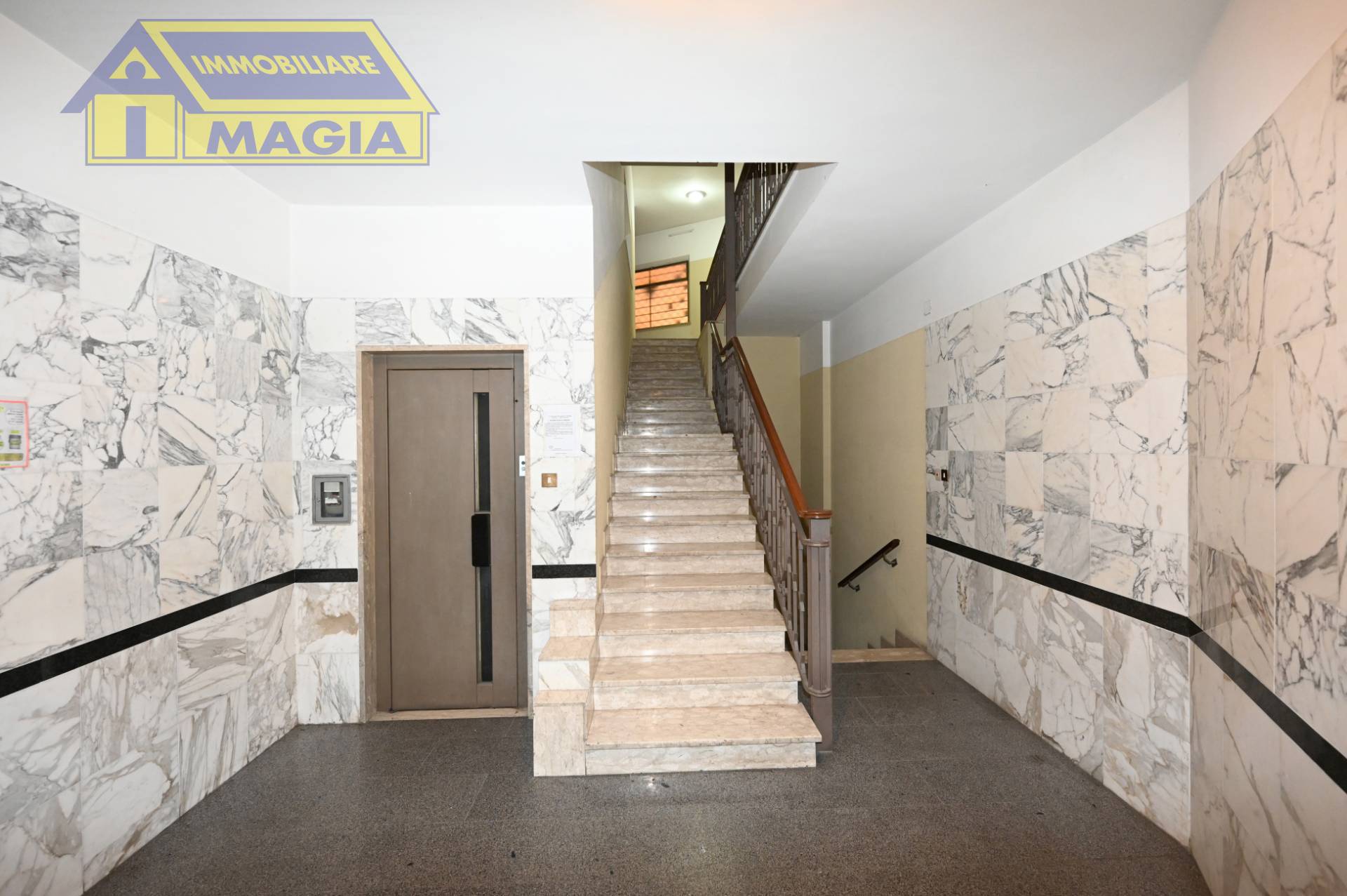 Appartamento in vendita a Ascoli Piceno, Piazza Immacolata