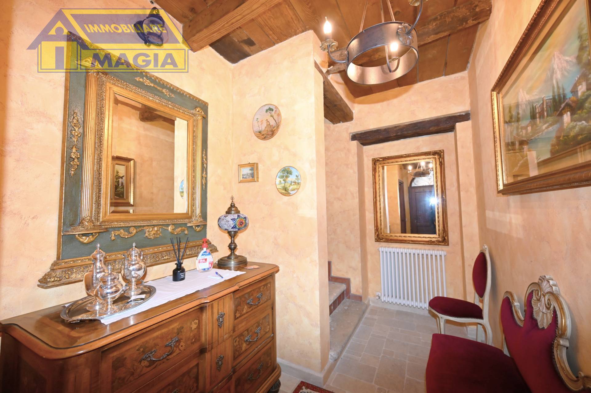 Casa Indipendente in vendita a Castignano