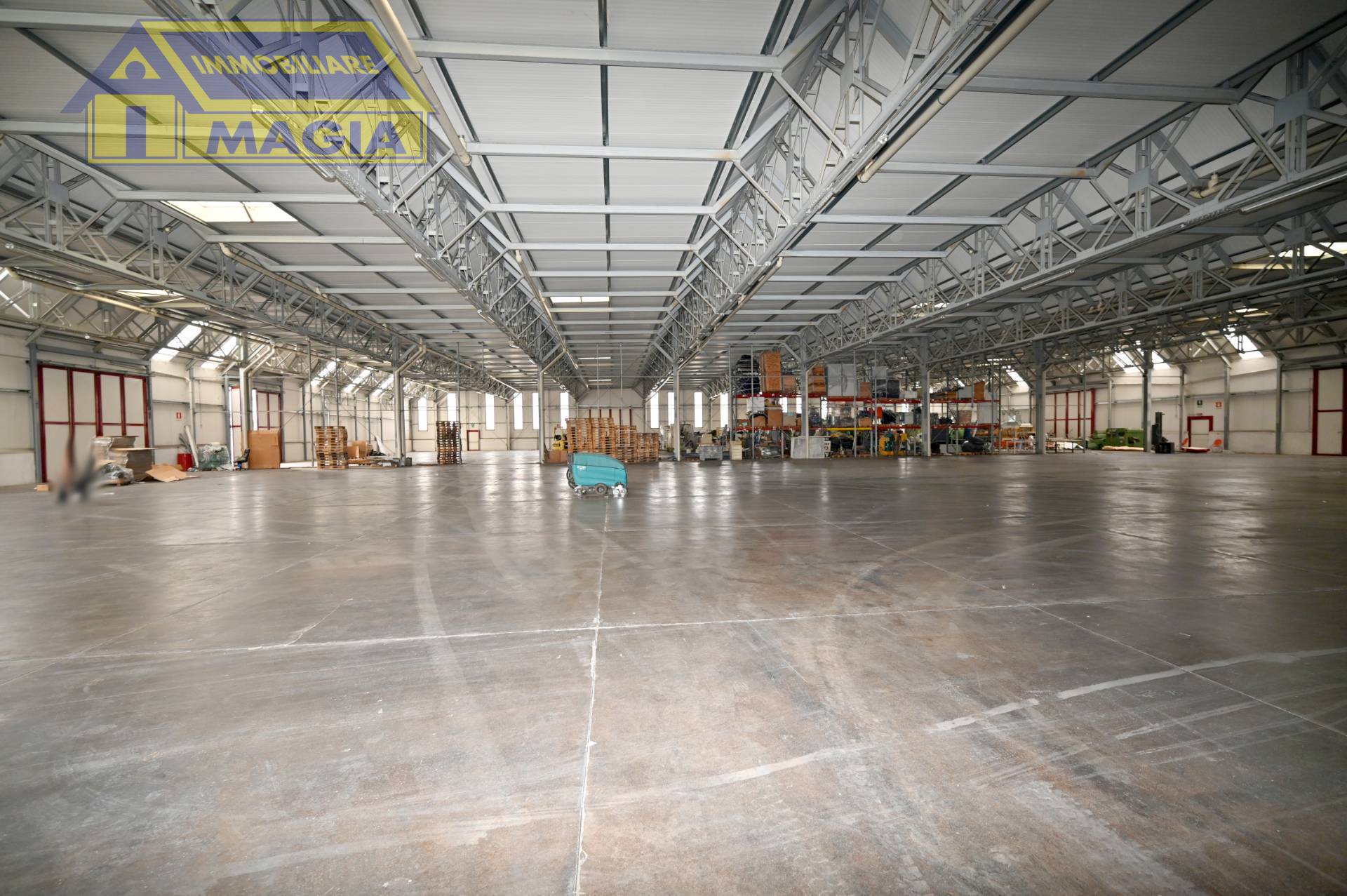 Capannone in vendita a Ascoli Piceno