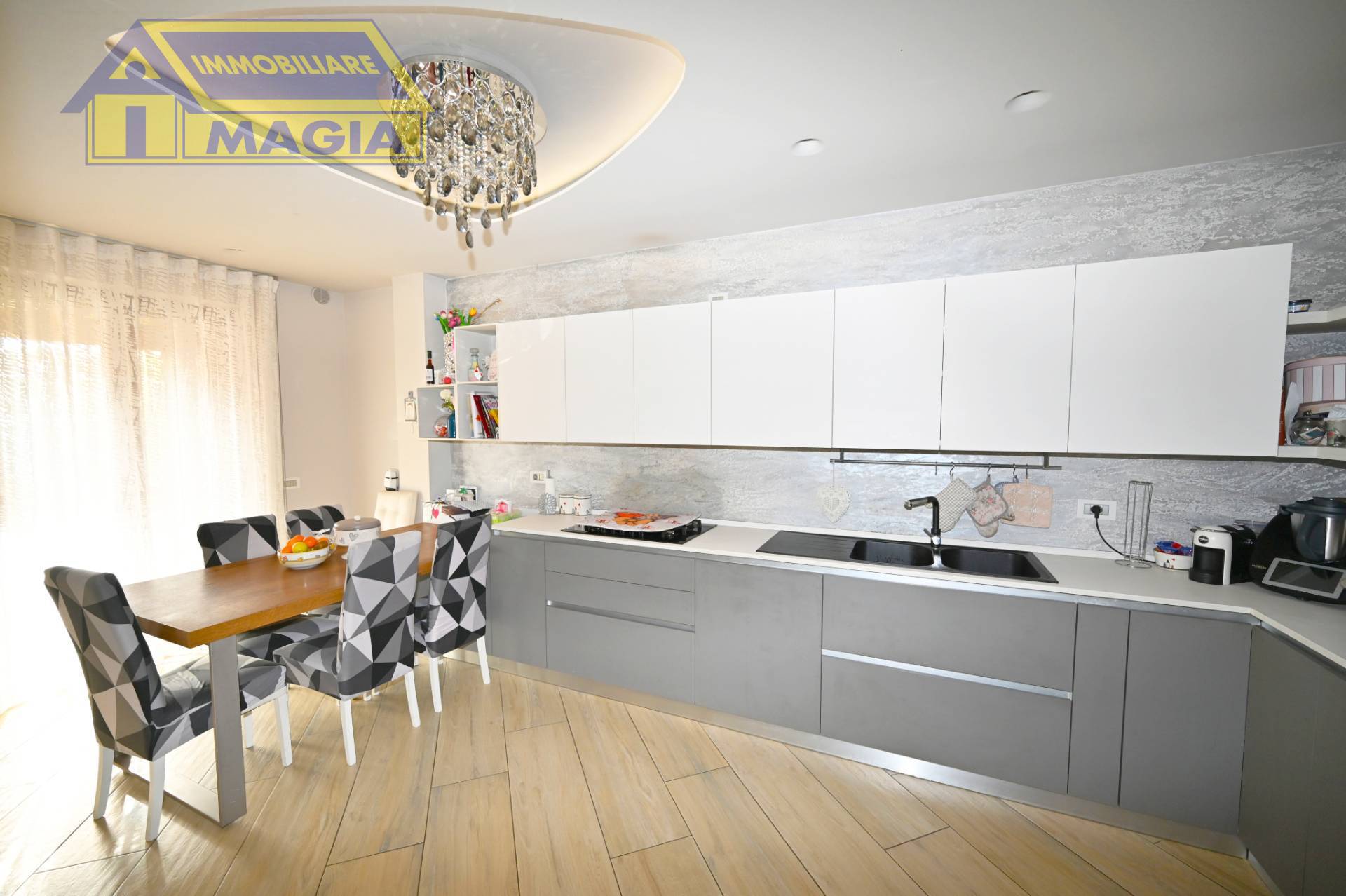 Villa a schiera in vendita a Sant'Egidio alla Vibrata, Faraone