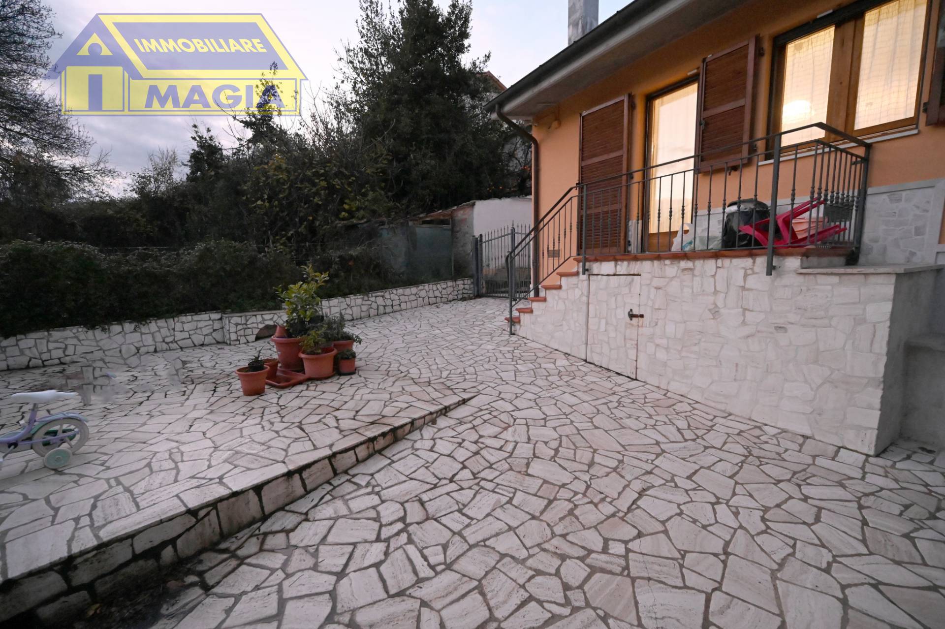 Casa singola in vendita a Maltignano