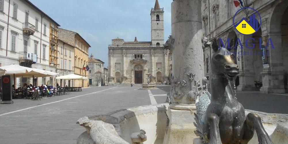 Appartamento in vendita a Ascoli Piceno, Centro Storico