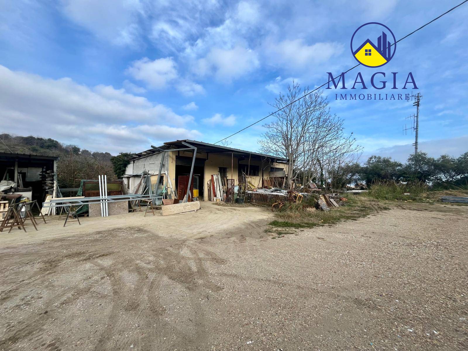 Capannone in vendita a San Benedetto del Tronto, Residenziale (Al di Sopra della SS 16)