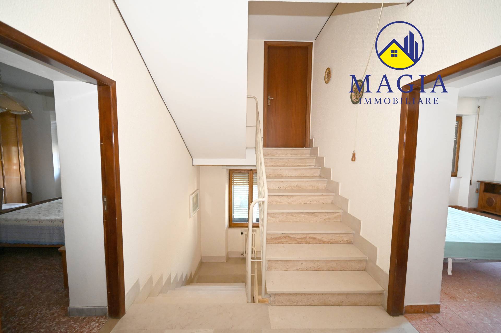 Casa singola in vendita a Ascoli Piceno, Castel Trosino