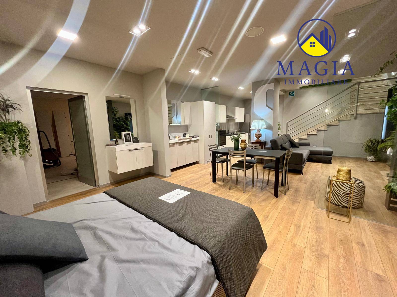 Deposito in vendita a San Benedetto del Tronto, Porto d'Ascoli