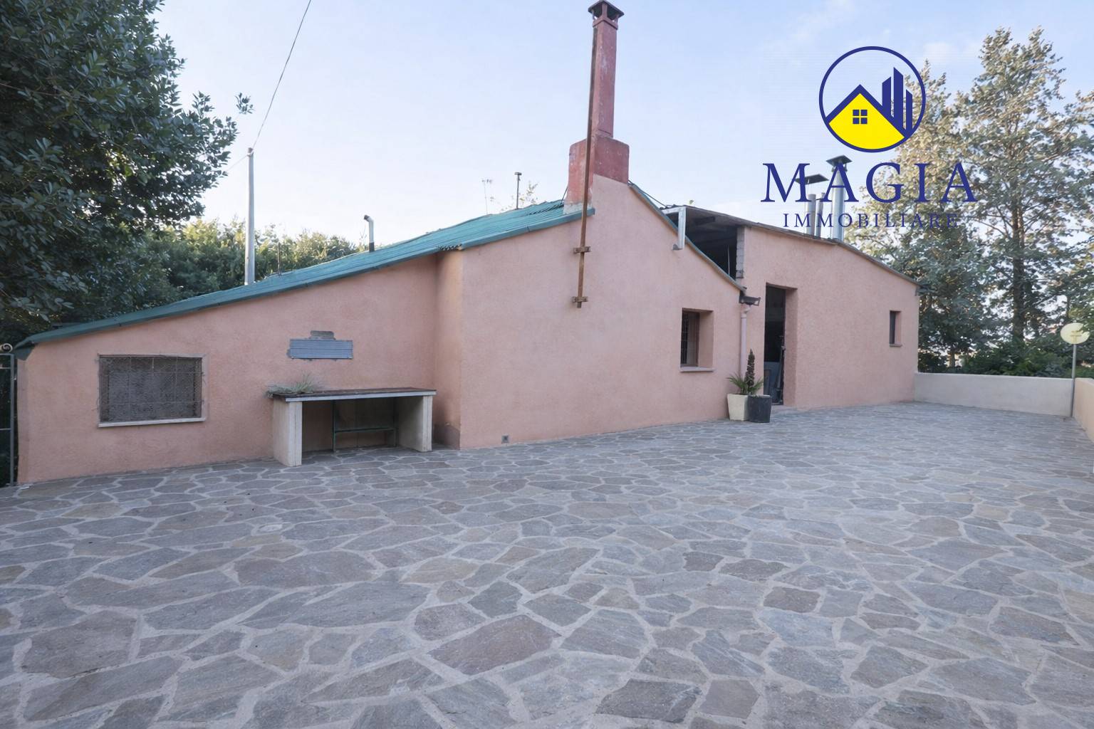 Rustico/Casale in vendita a San Benedetto del Tronto, Residenziale (Al di Sopra della SS 16)