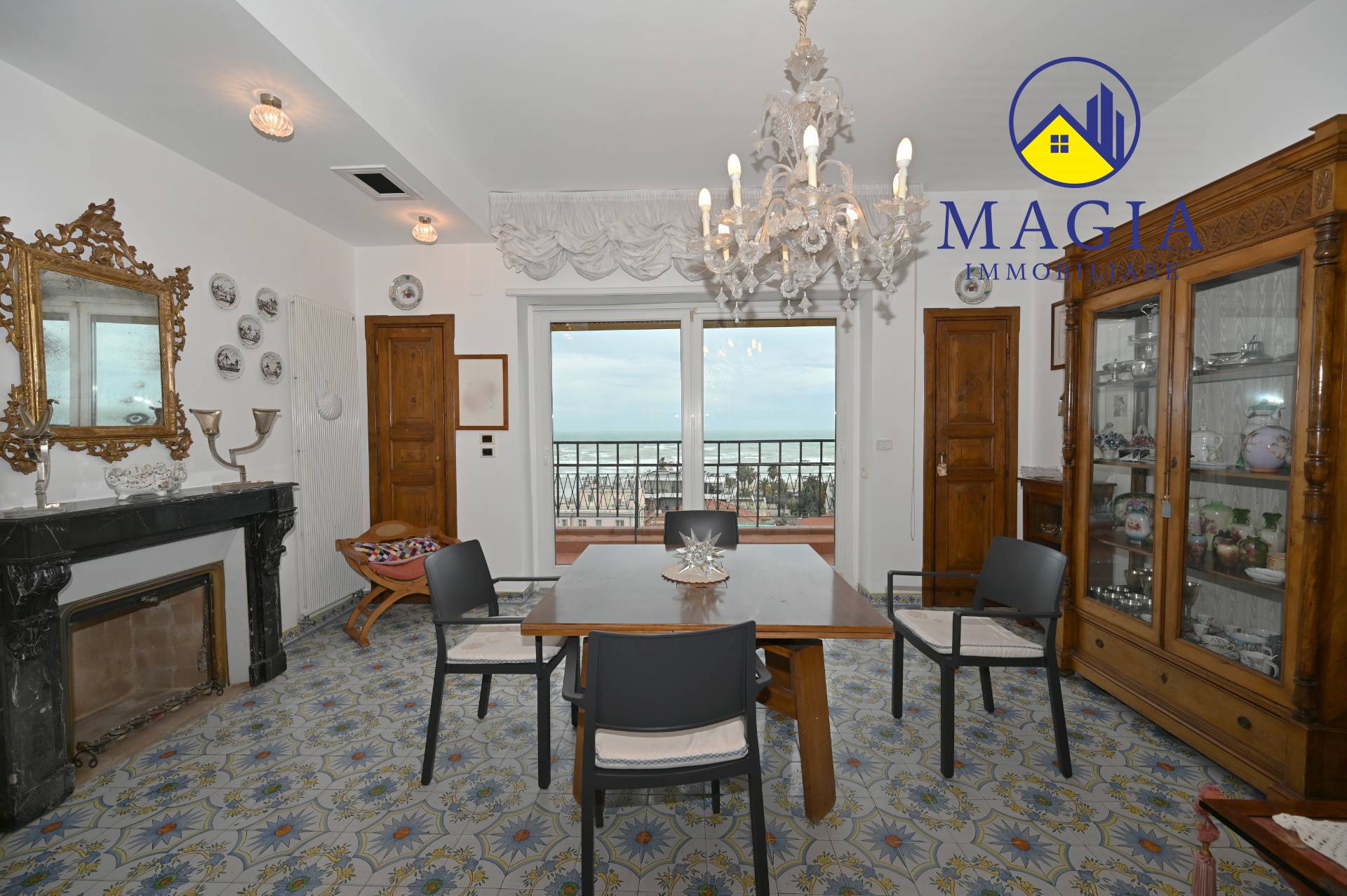 Appartamento in vendita a San Benedetto del Tronto, Centralissima