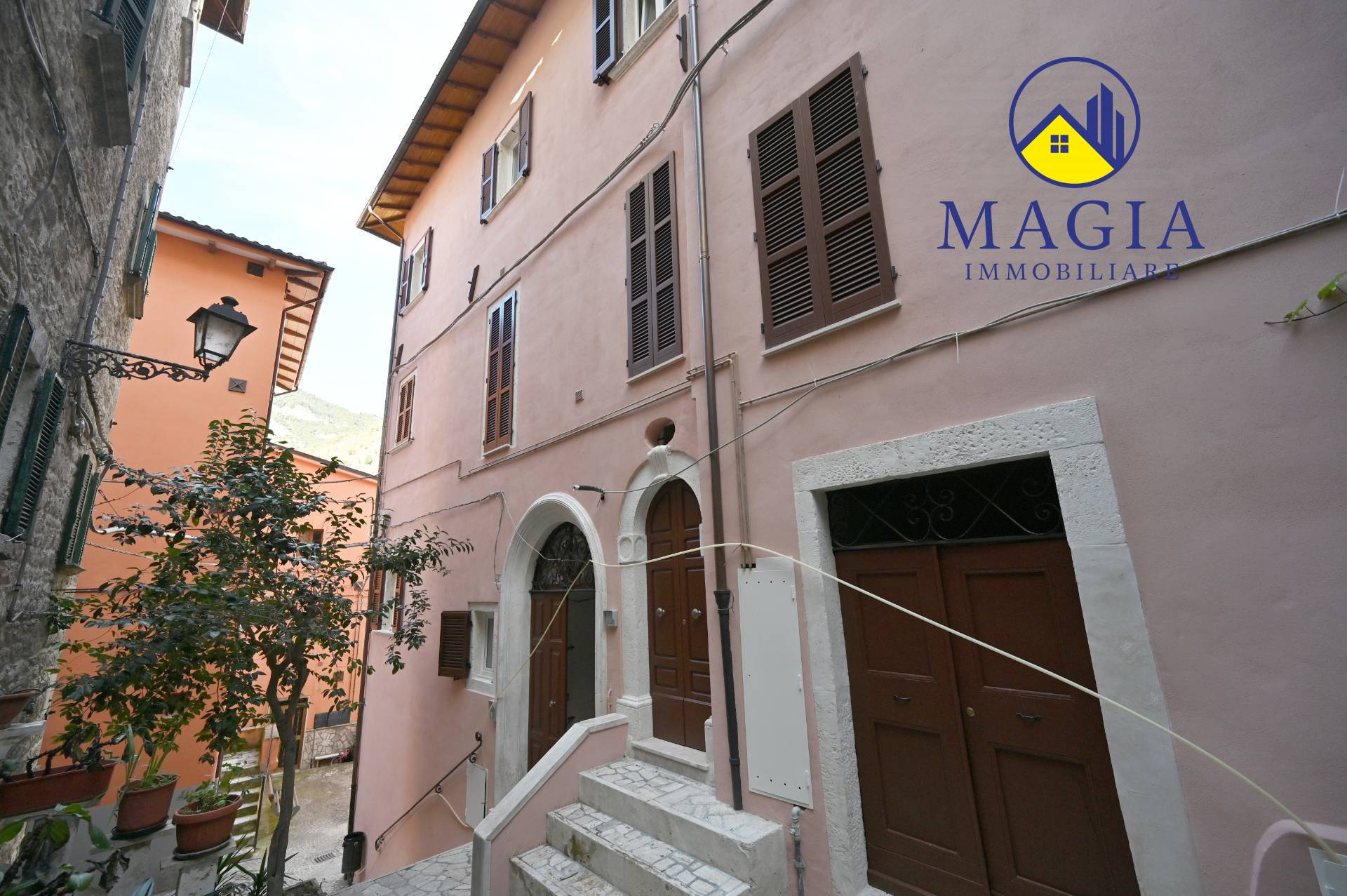 Appartamento in vendita a Acquasanta Terme