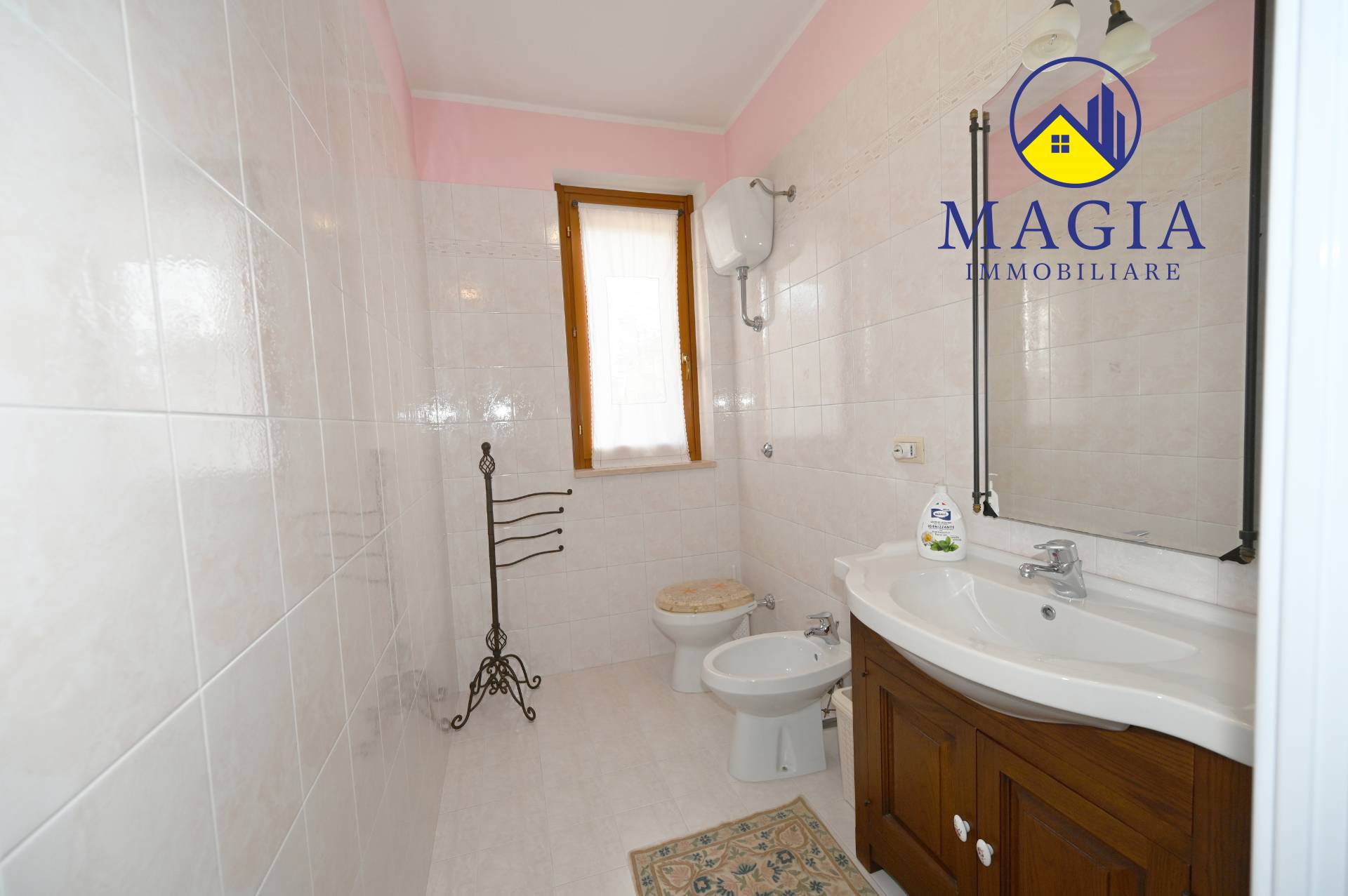 Villa a schiera in vendita a Colli del Tronto, Villa San Giusepe