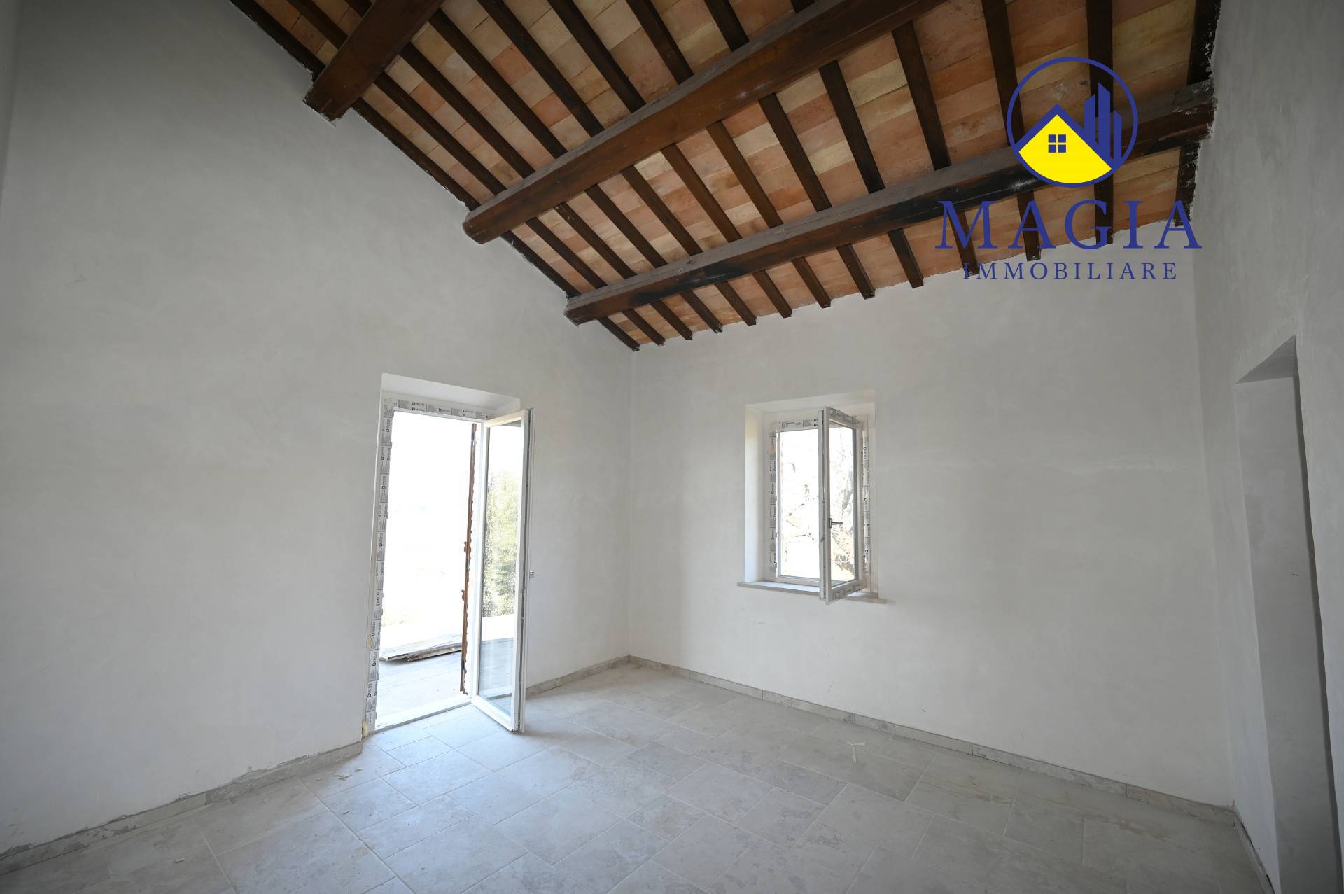 Rustico/Casale in vendita a Castorano