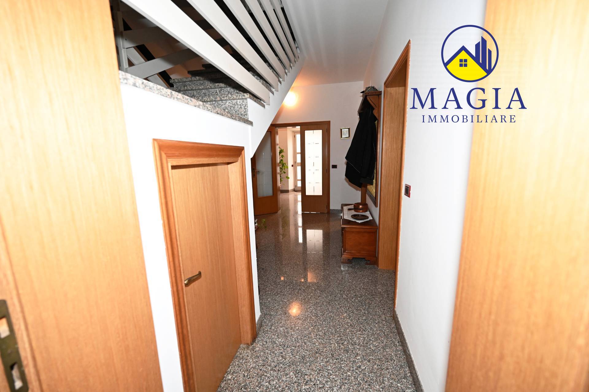 Casa singola in vendita a Appignano del Tronto