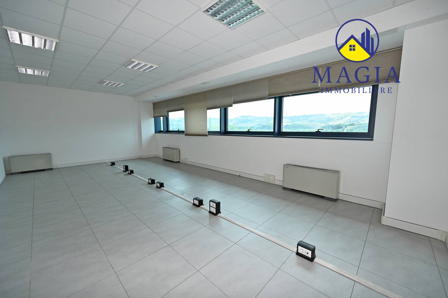 Studio/Ufficio in affitto a Ascoli Piceno