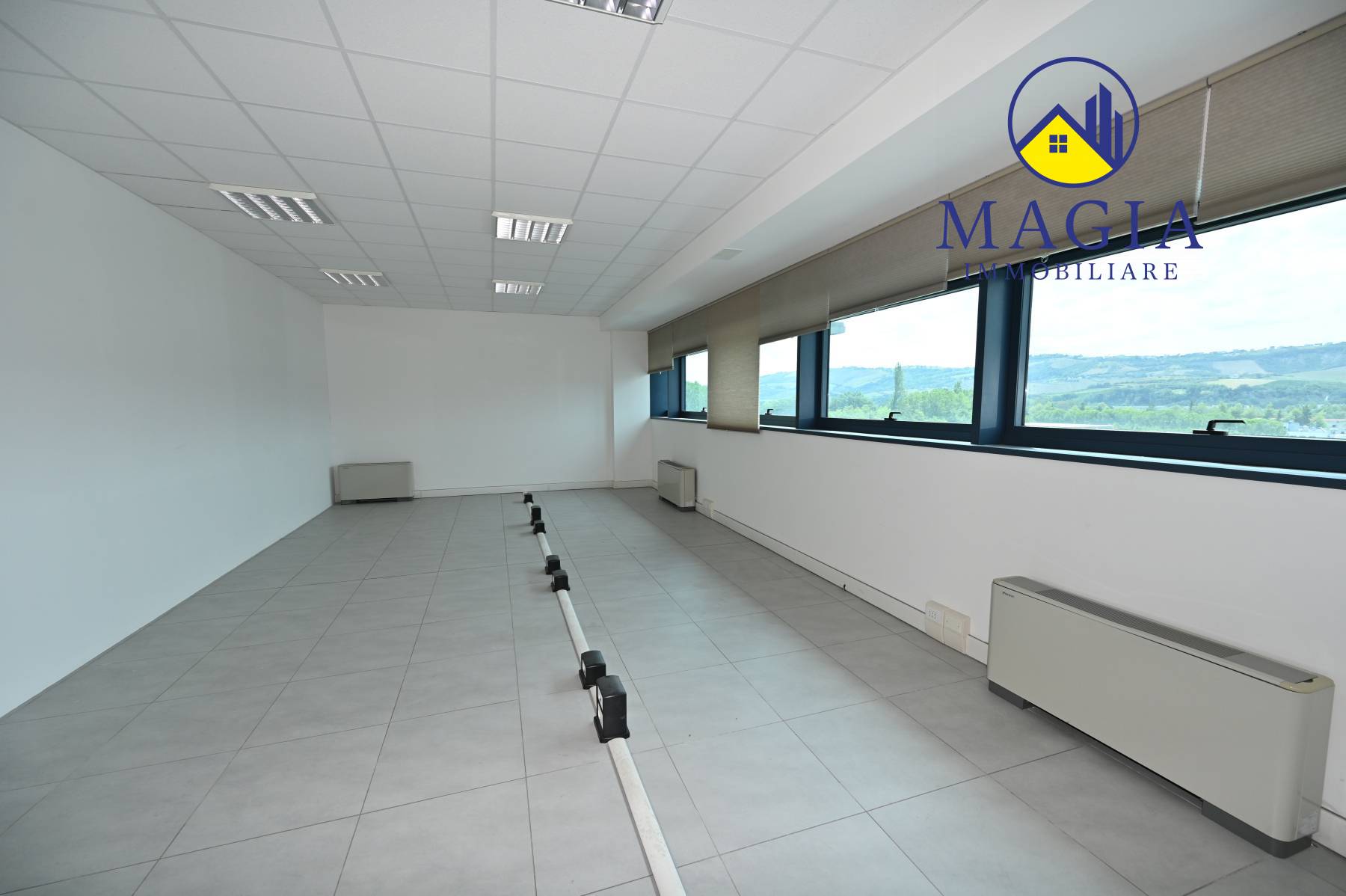 Studio/Ufficio in affitto a Ascoli Piceno
