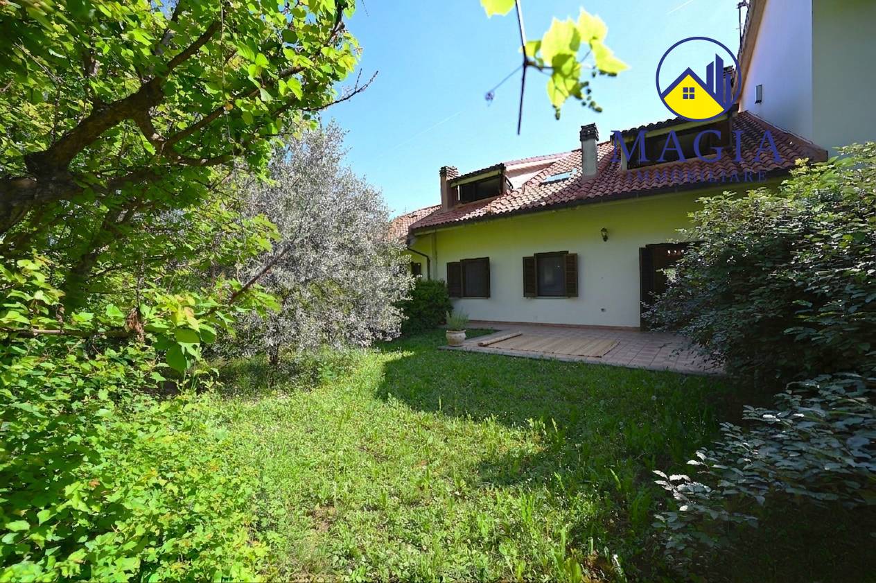 Villa a schiera in vendita a Ascoli Piceno, Lisciano