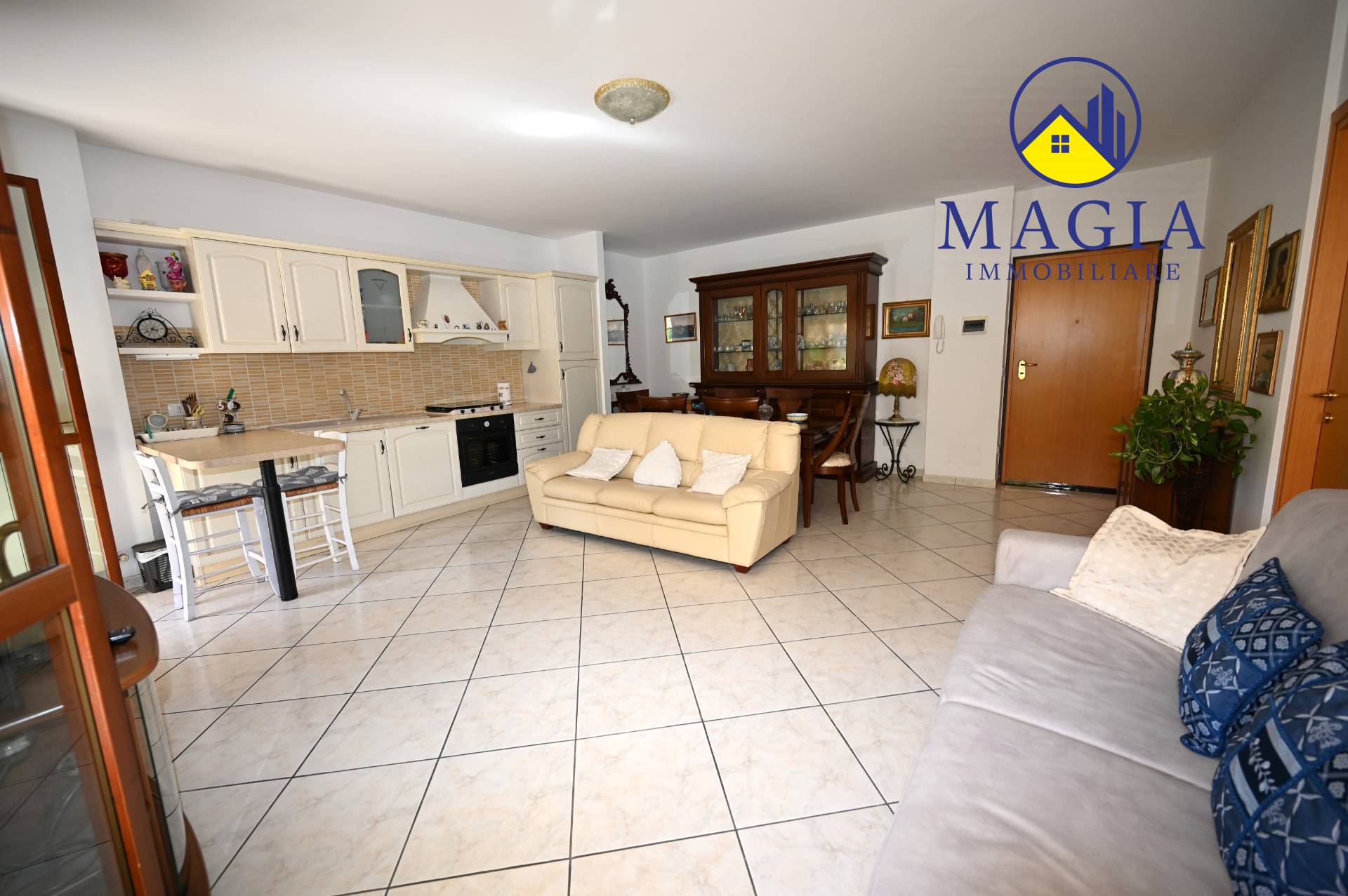 Appartamento in vendita a Folignano, Villa Pigna
