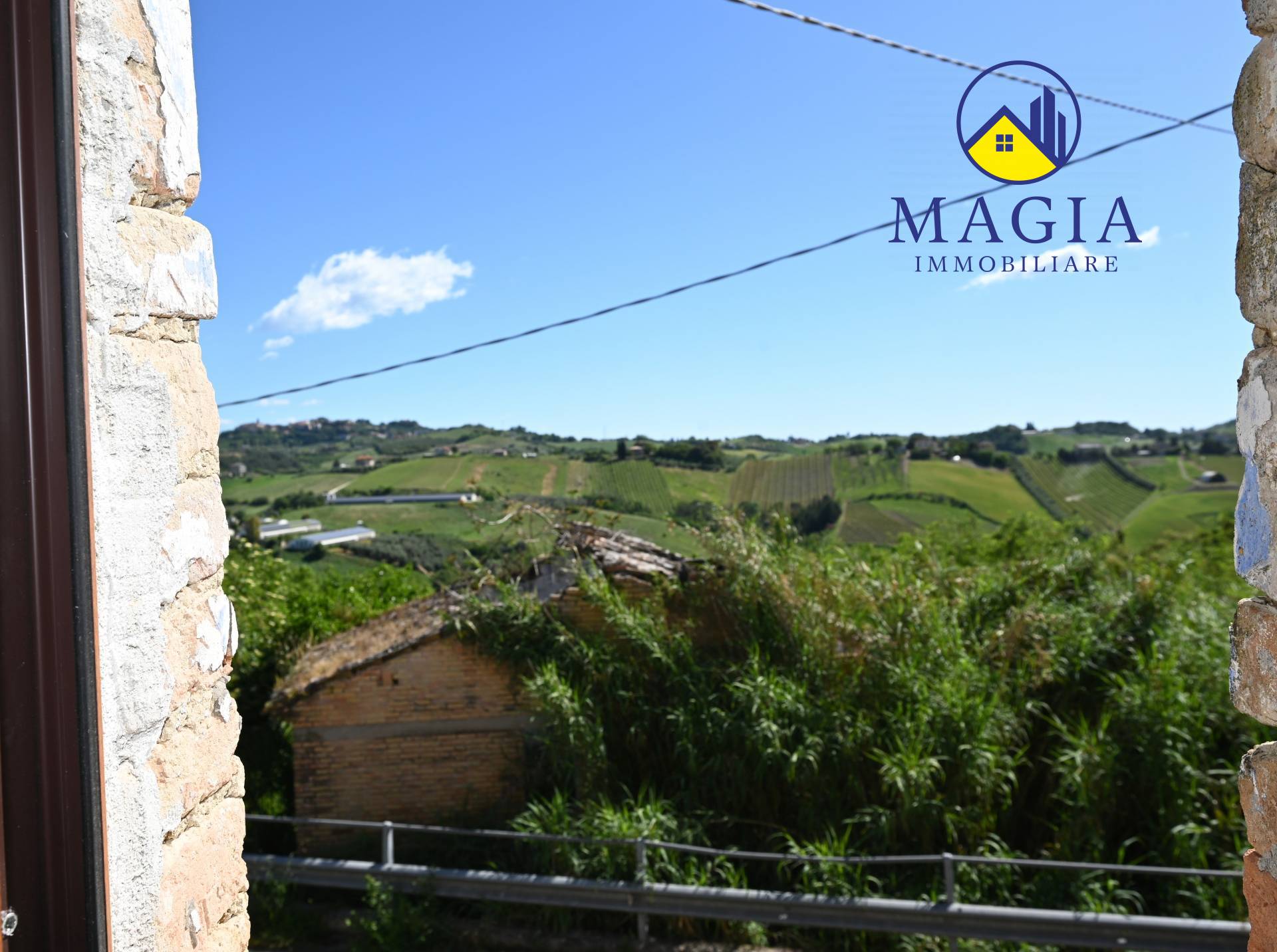 Casa singola in vendita a Castel di Lama, Piattoni