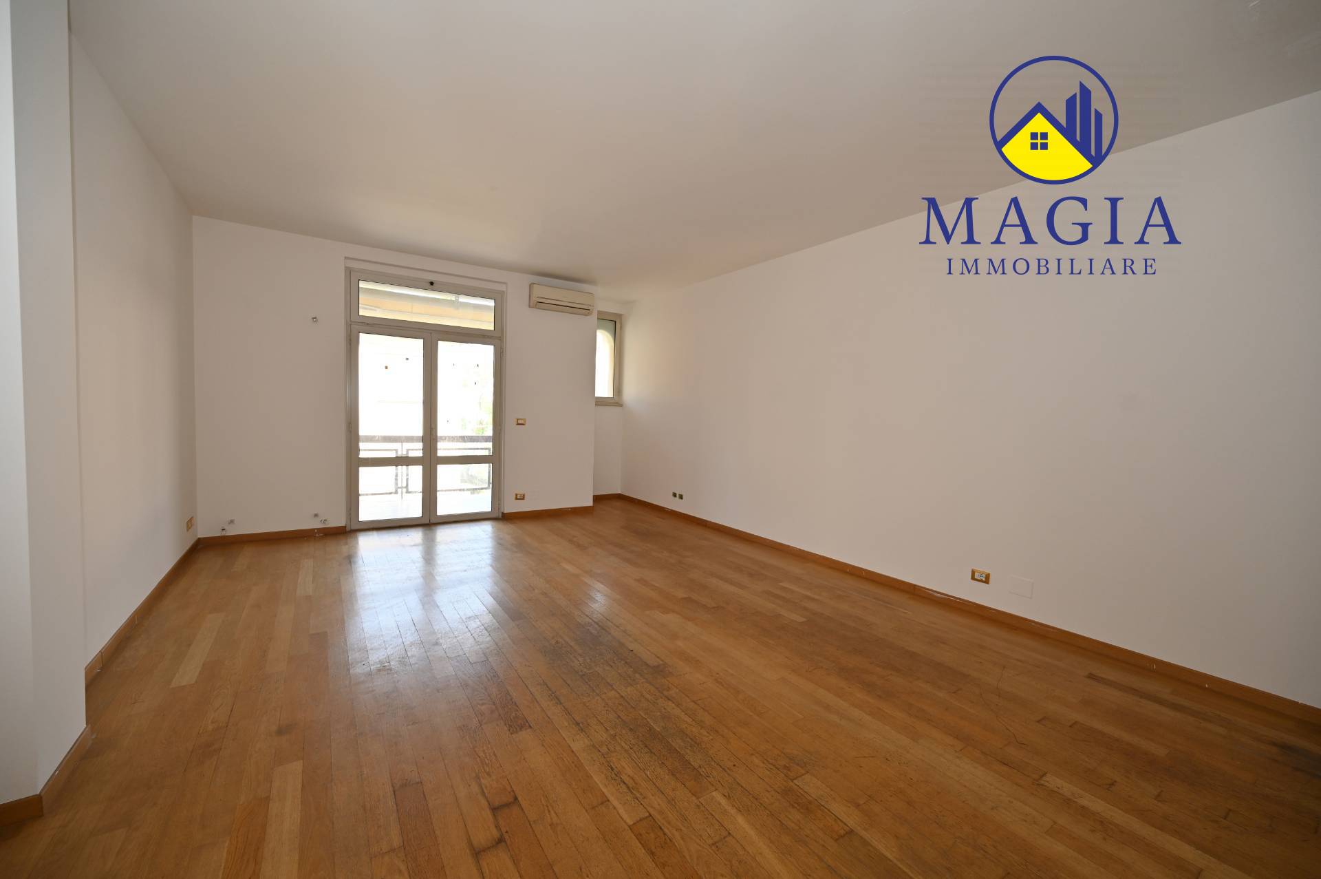 Appartamento in vendita a San Benedetto del Tronto, Centrale Nord