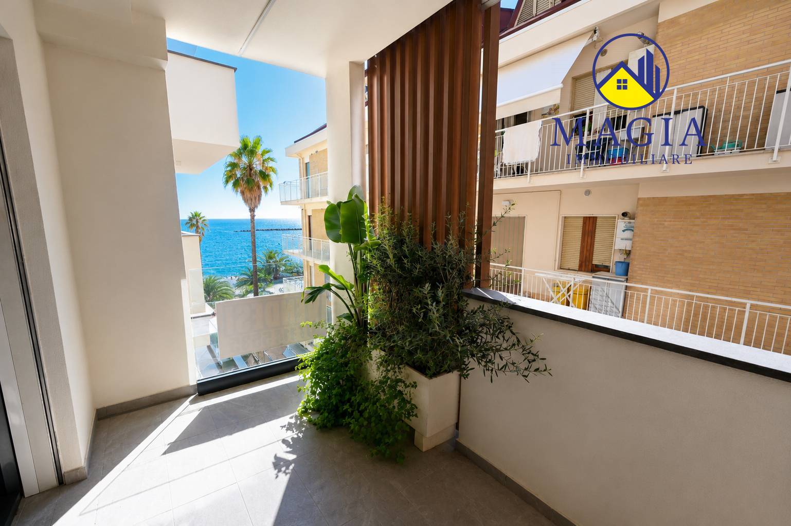 Appartamento in vendita a San Benedetto del Tronto, Lungomare (Tra Spiaggia e Ferrovia)