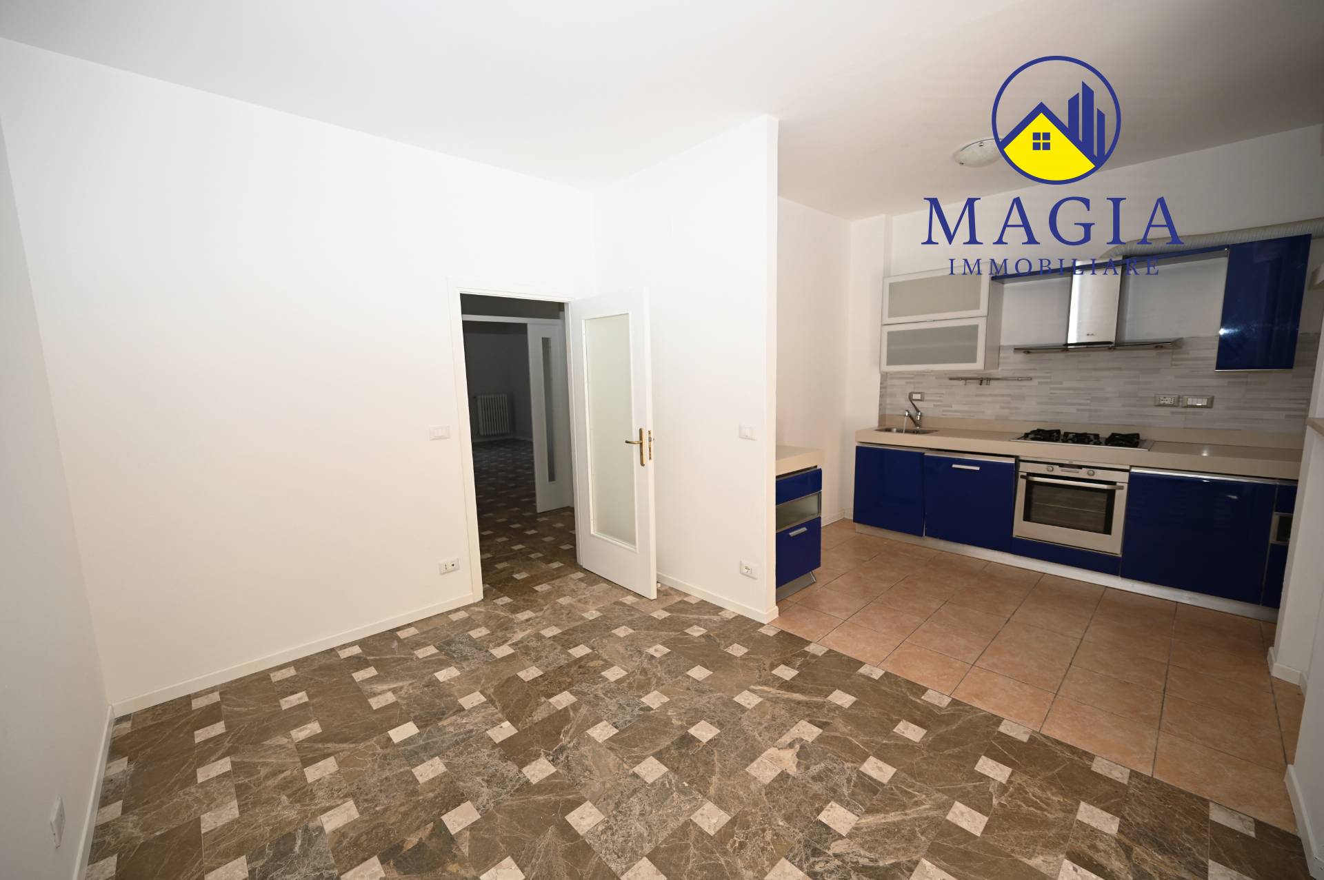 Appartamento in vendita a San Benedetto del Tronto, Centralissima