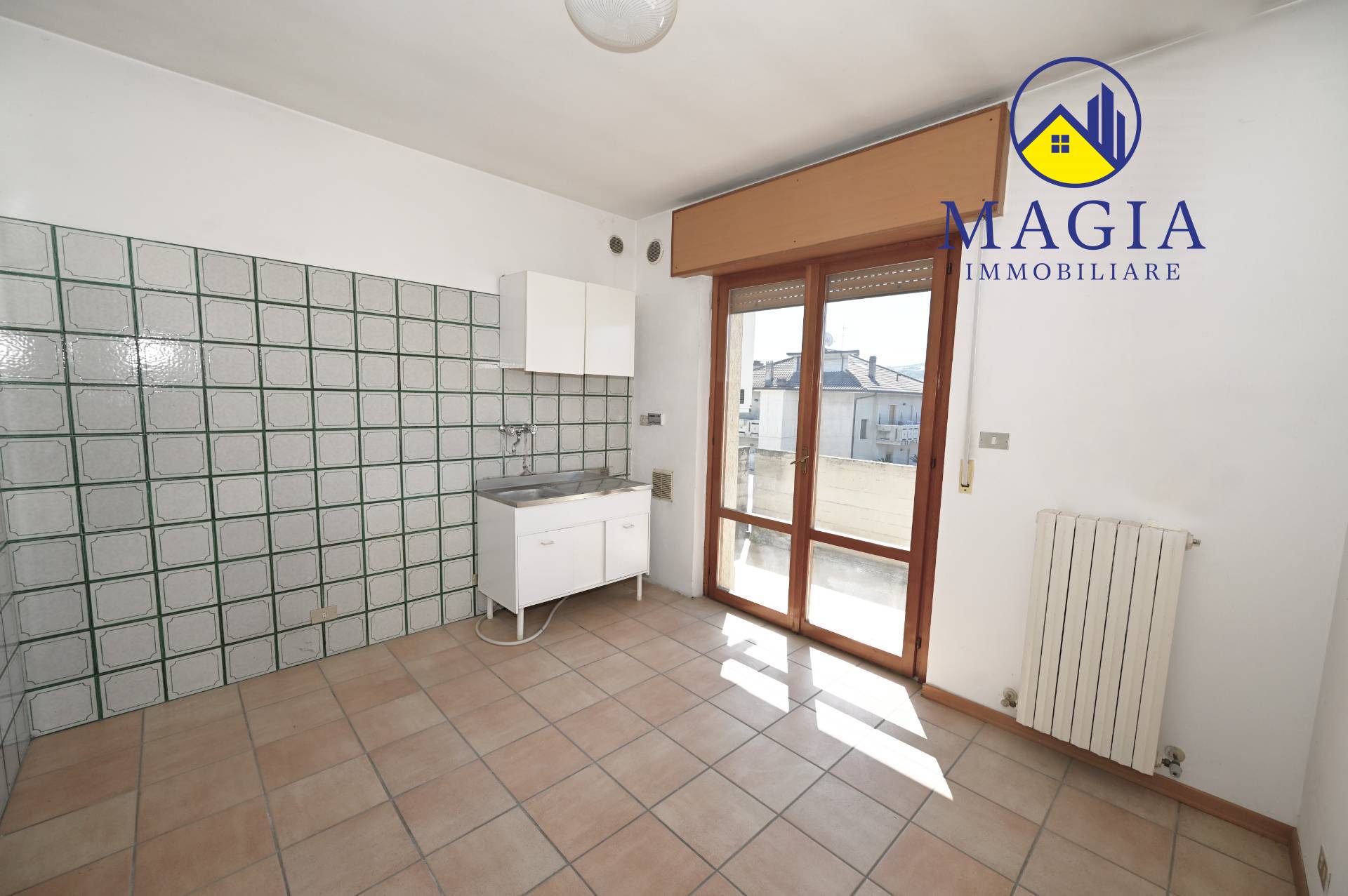 Appartamento in vendita a Colli del Tronto, Villa San Giusepe